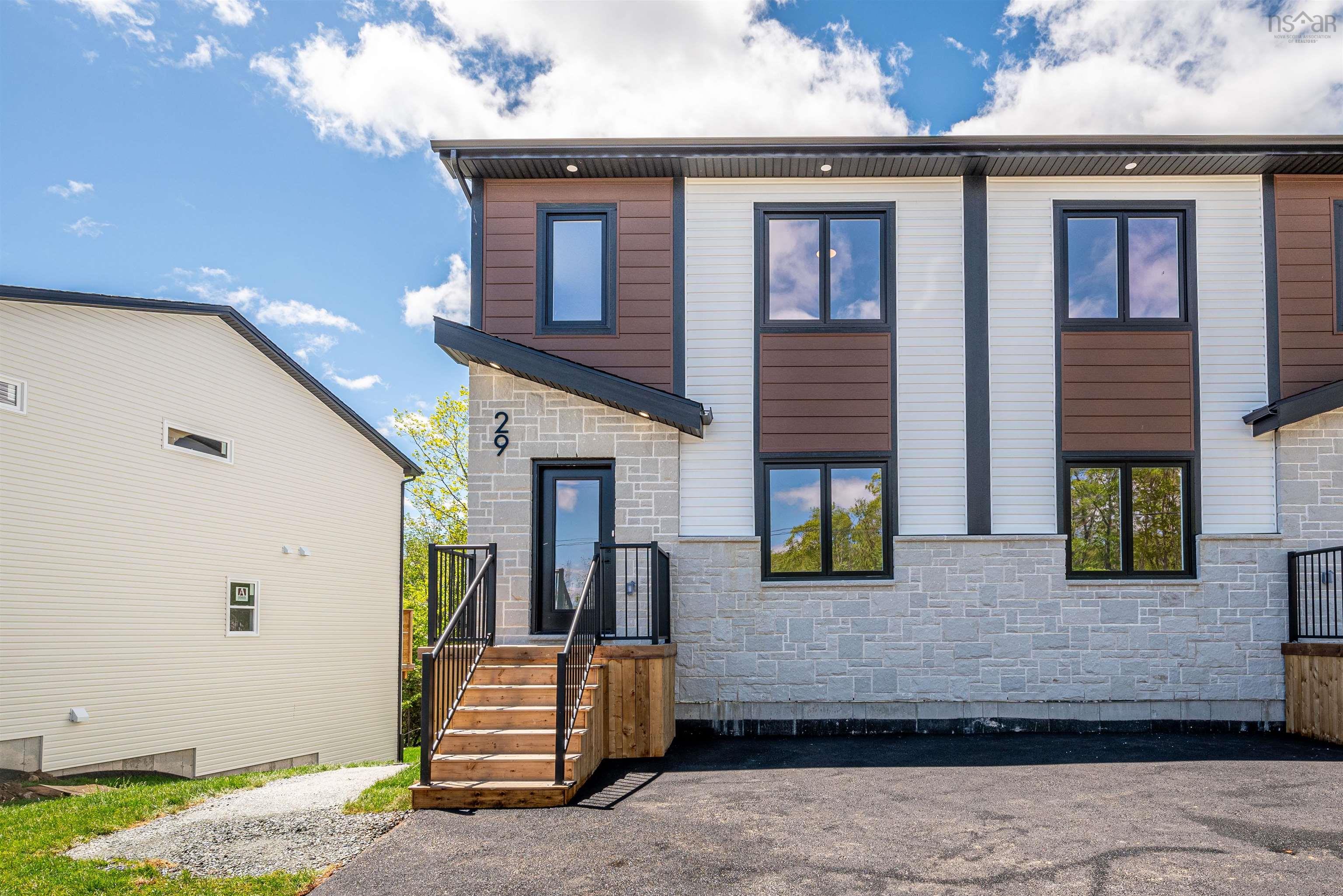 $709,900.00: 27A 196 Honeygold Drive, Halifax