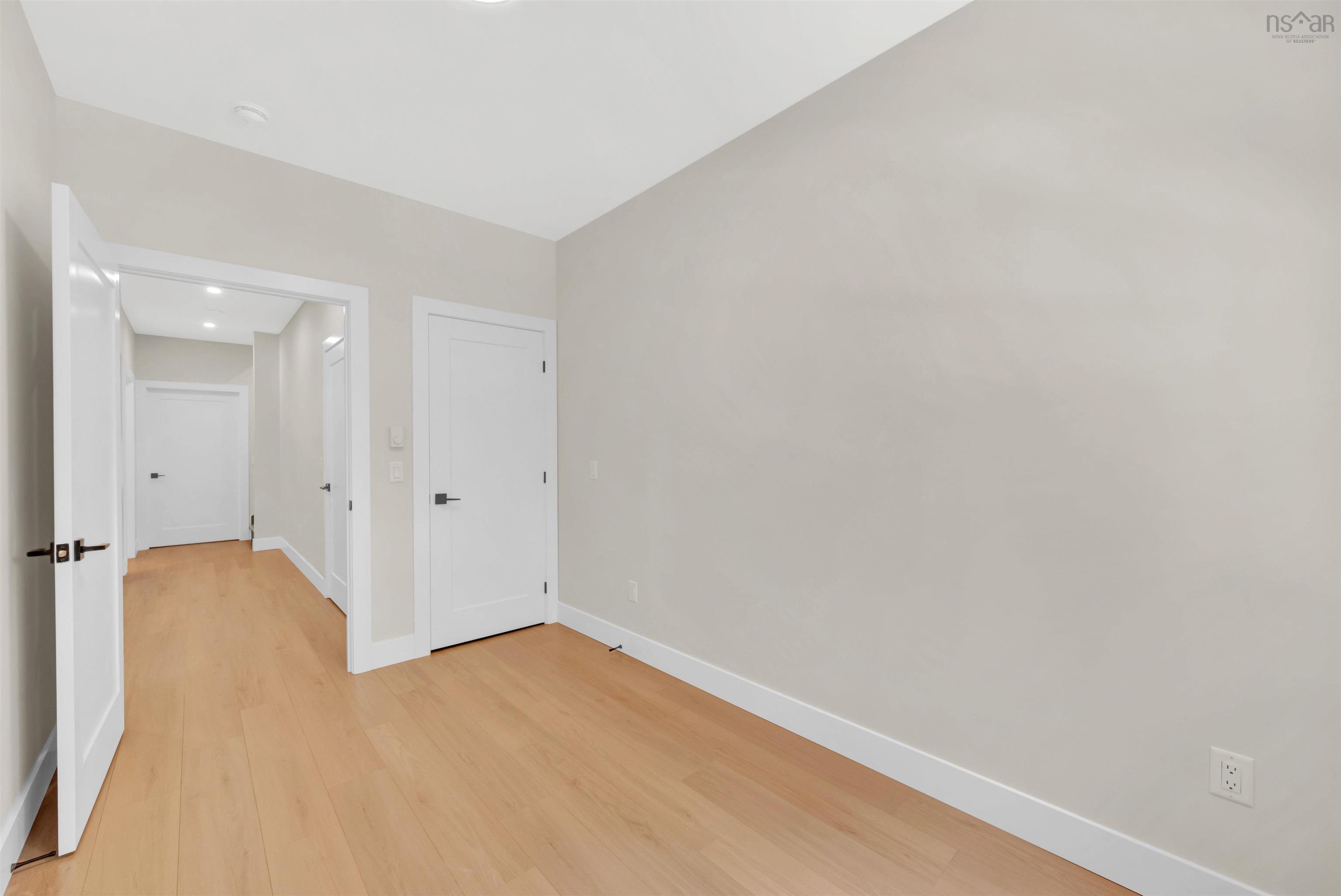 $709,900.00: 27A 196 Honeygold Drive, Halifax