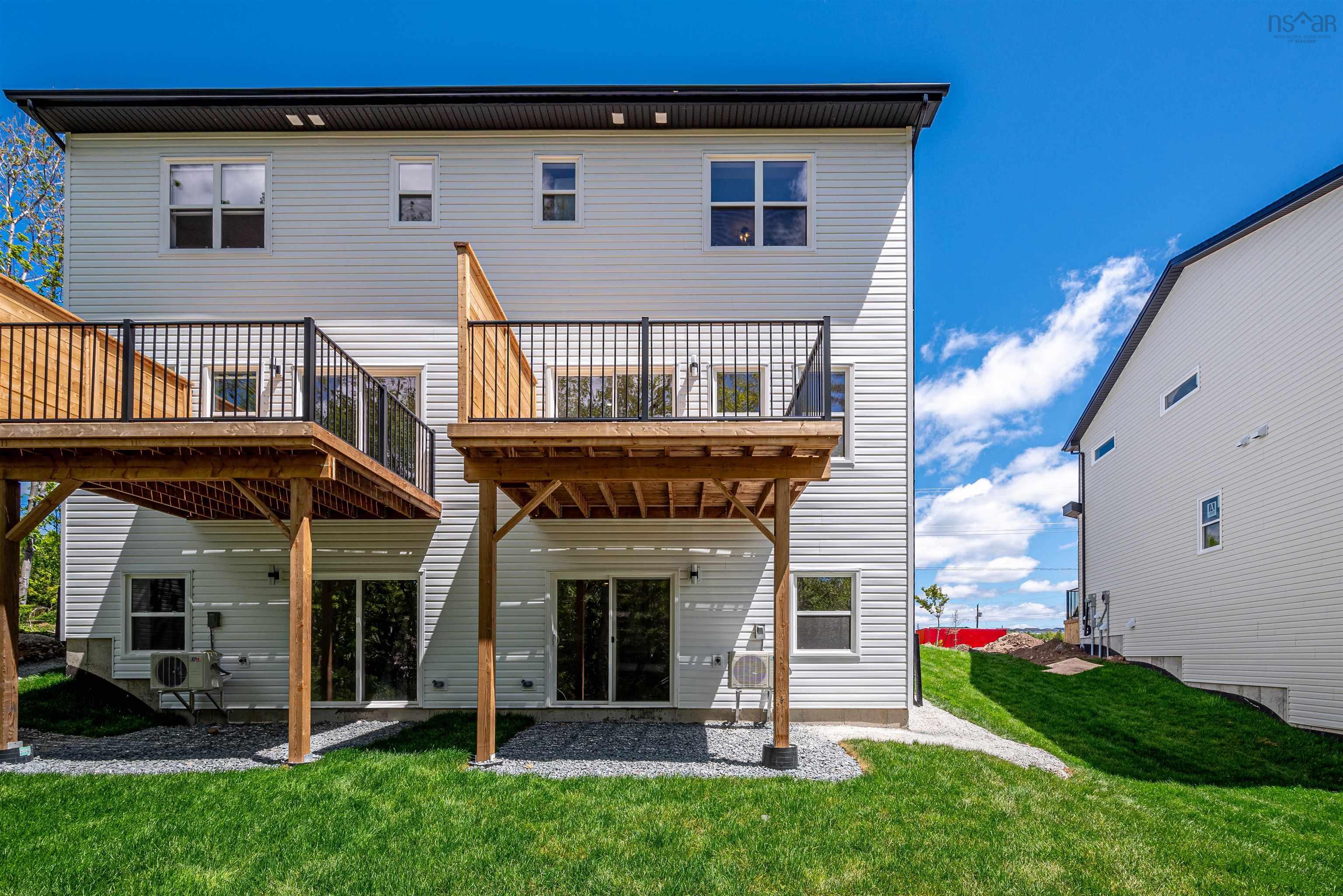$709,900.00: 27A 196 Honeygold Drive, Halifax