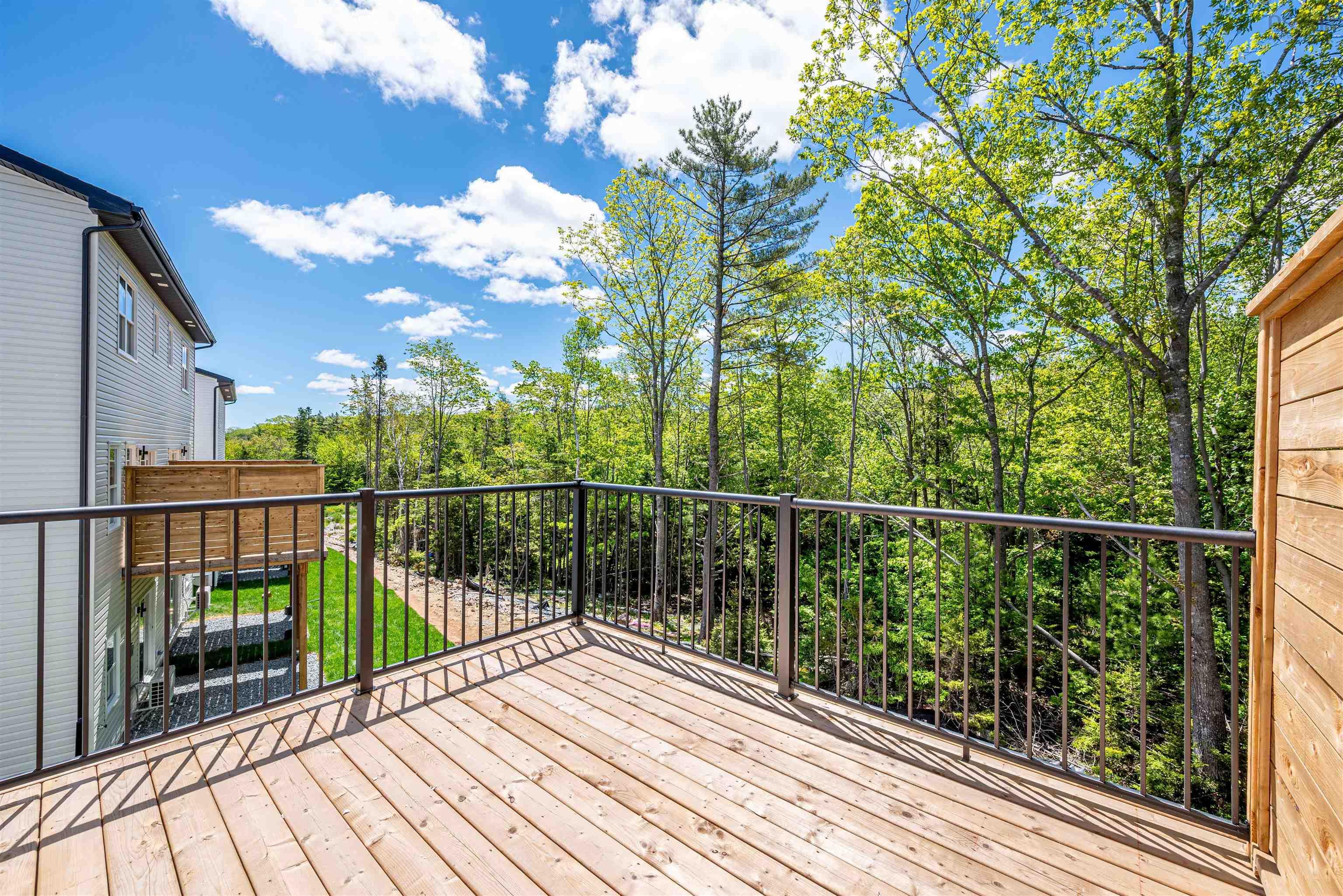 $709,900.00: 28A 202 Honeygold Drive, Halifax