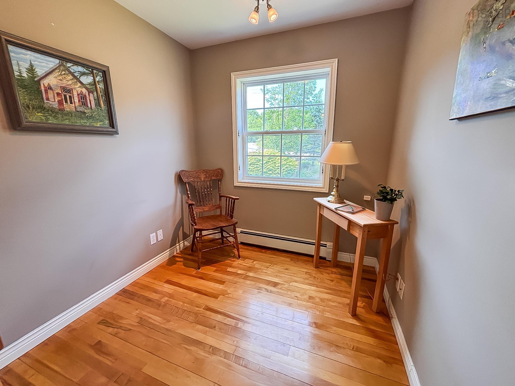 $549,900.00: 6 Stanford Lake Road, Chester