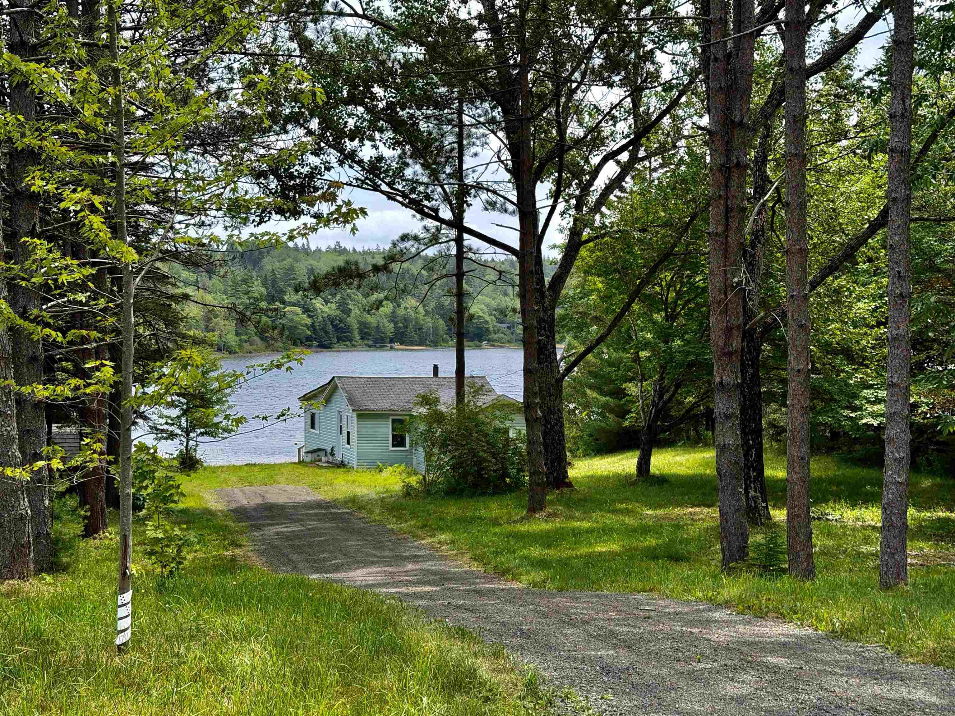$259,900.00: 656 Milbury Lake Road, Youngs Cove