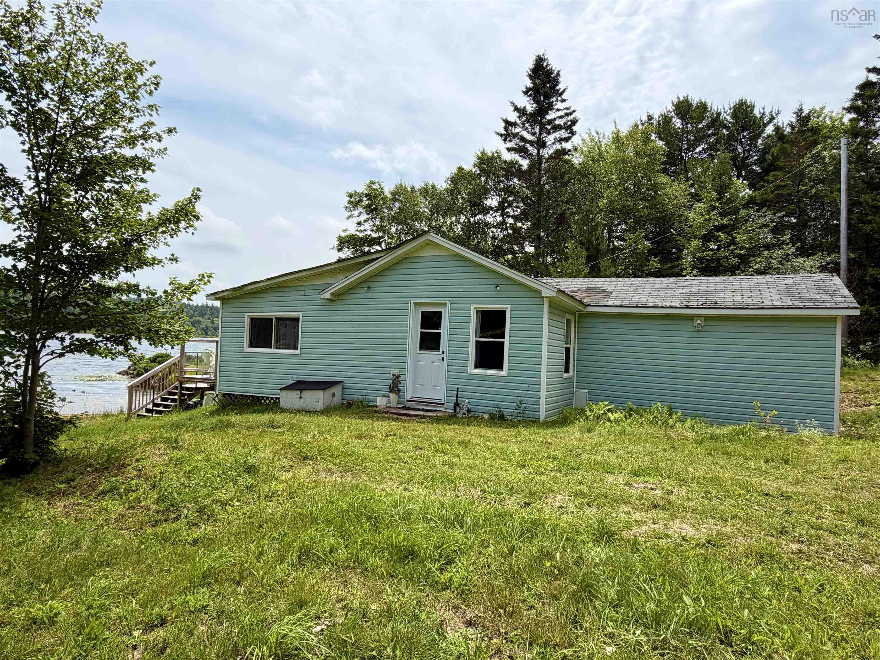 $259,900.00: 656 Milbury Lake Road, Youngs Cove