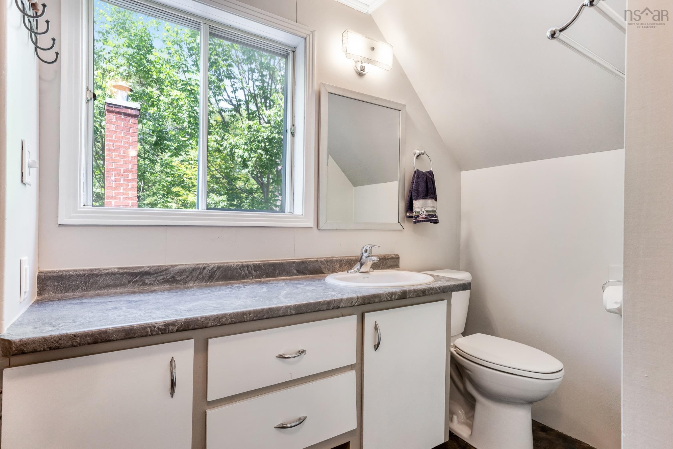 $352,000.00: 20 Pine Street, Bridgewater