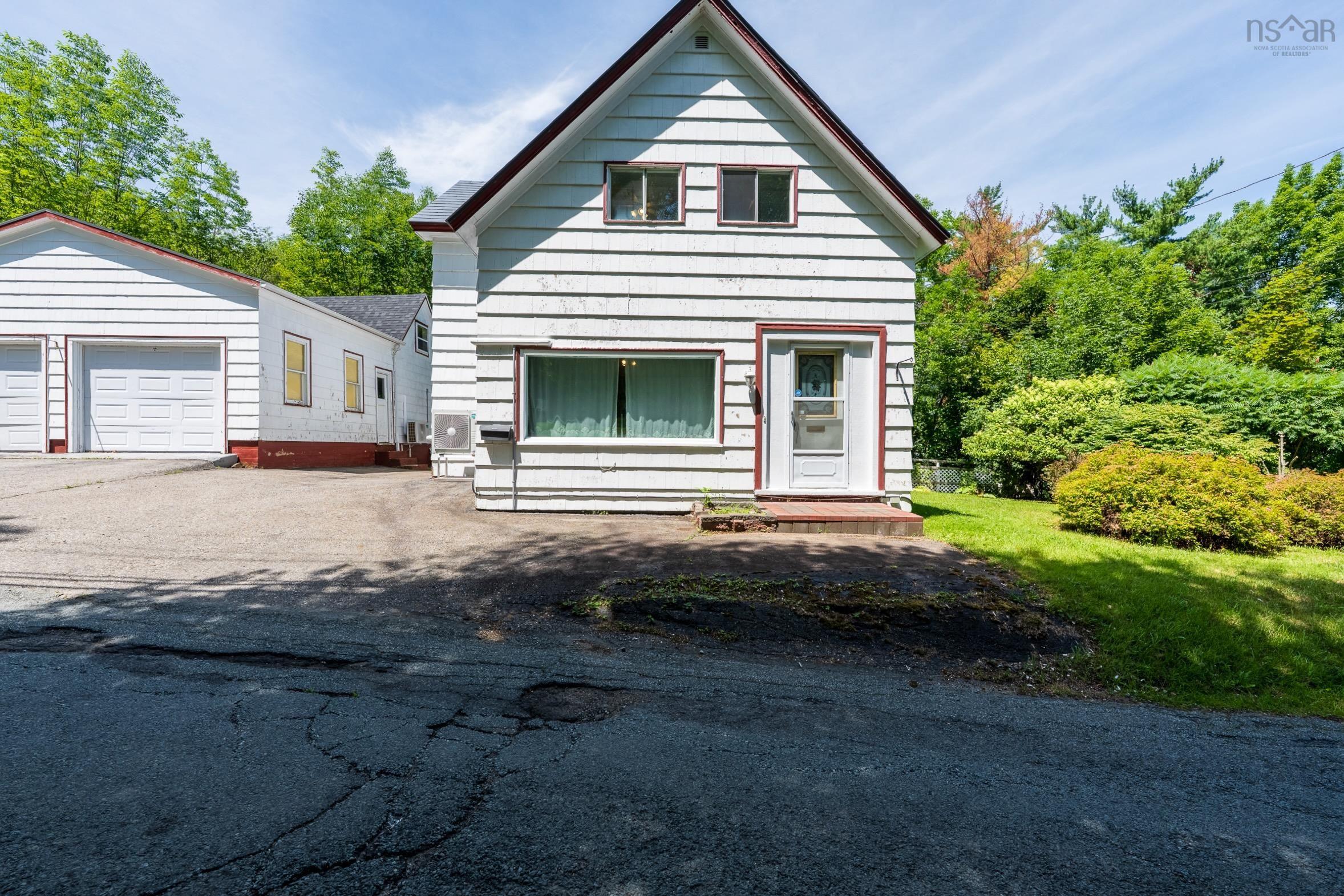 $352,000.00: 20 Pine Street, Bridgewater