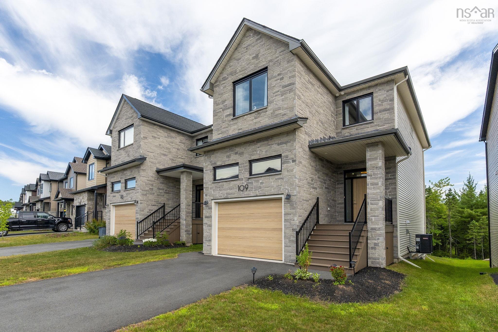 $930,000.00: 109 Puncheon Way, Bedford