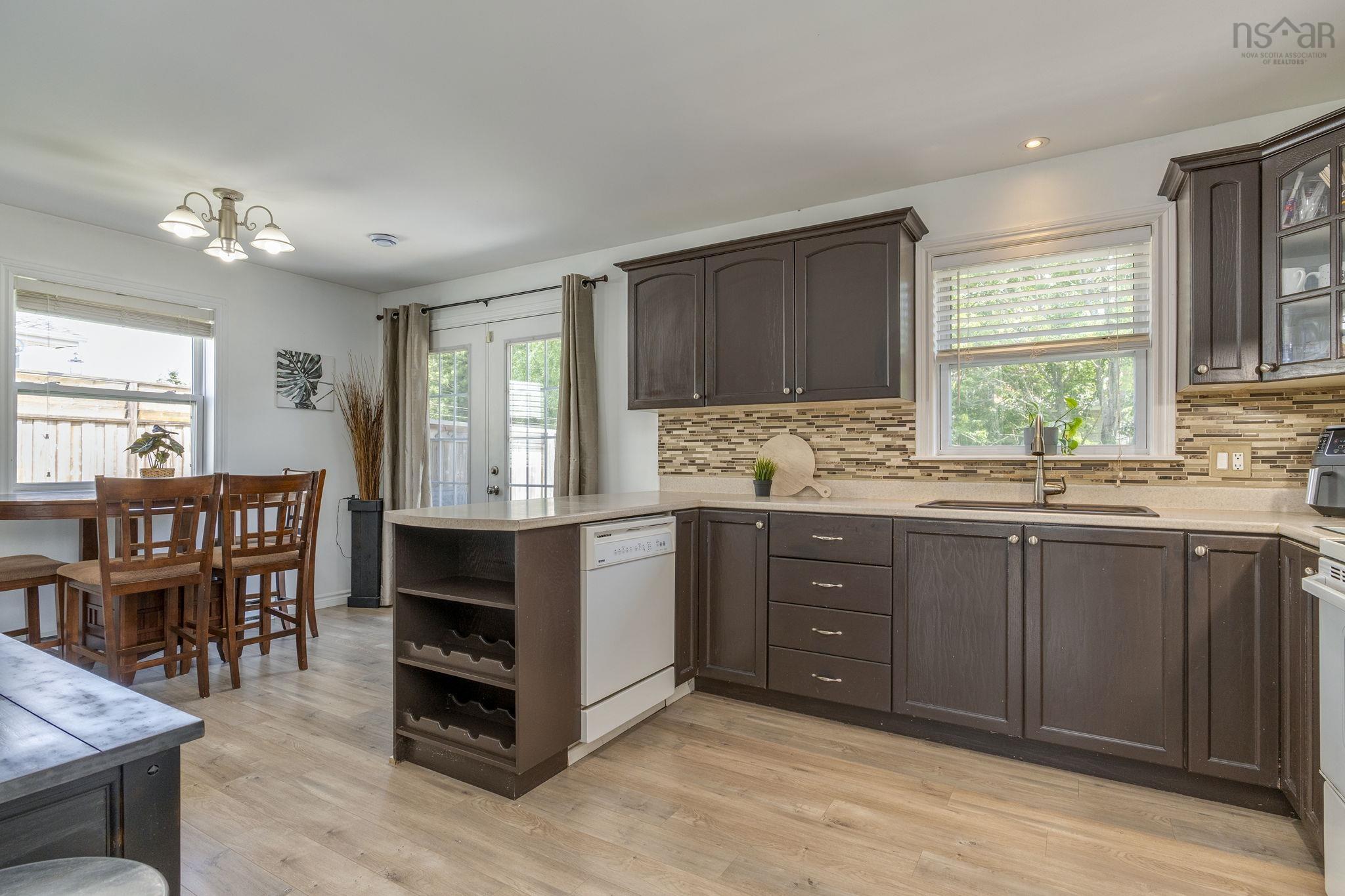 $525,000.00: 16 Quindora Crescent, Dartmouth