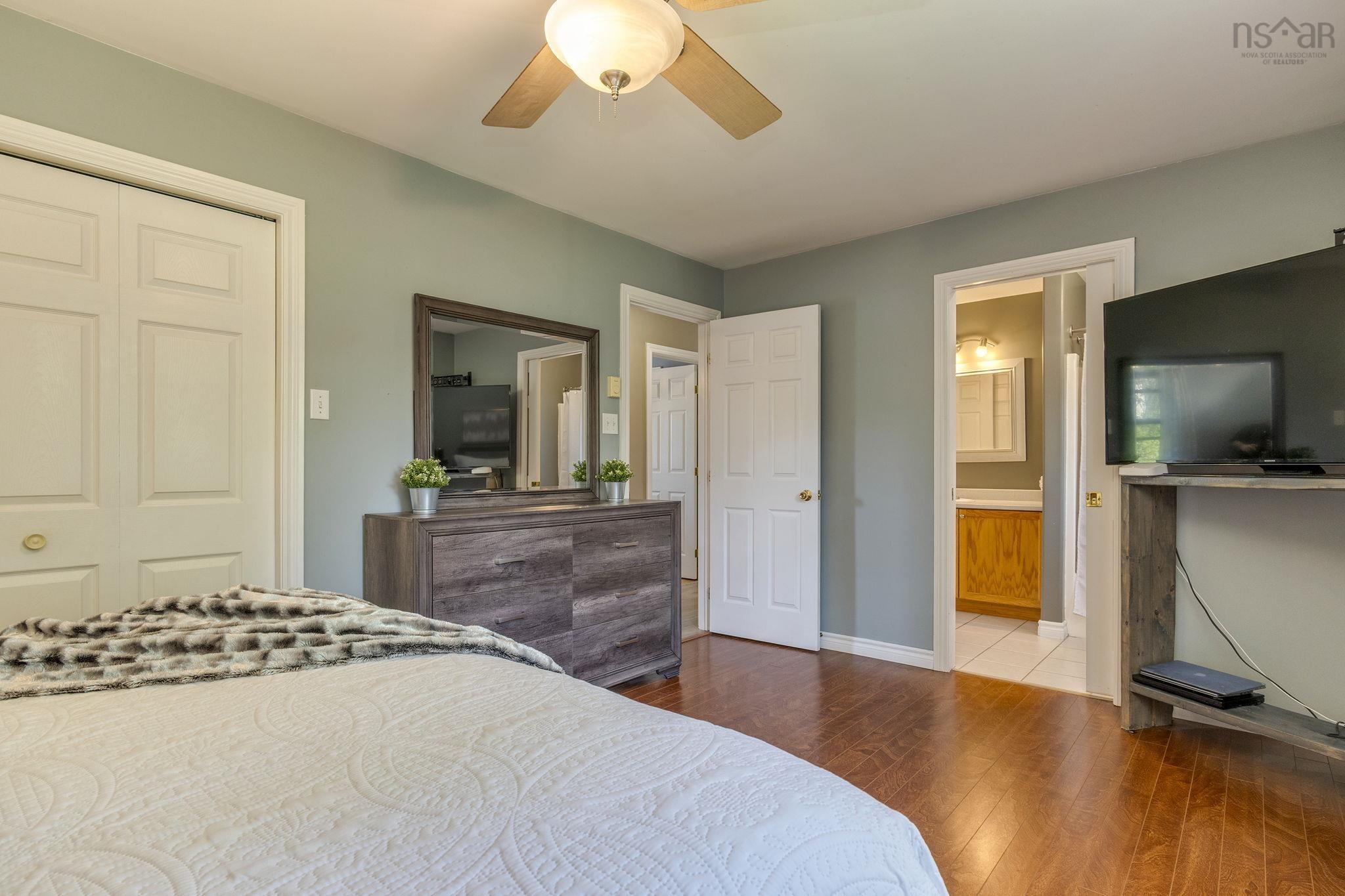 $525,000.00: 16 Quindora Crescent, Dartmouth