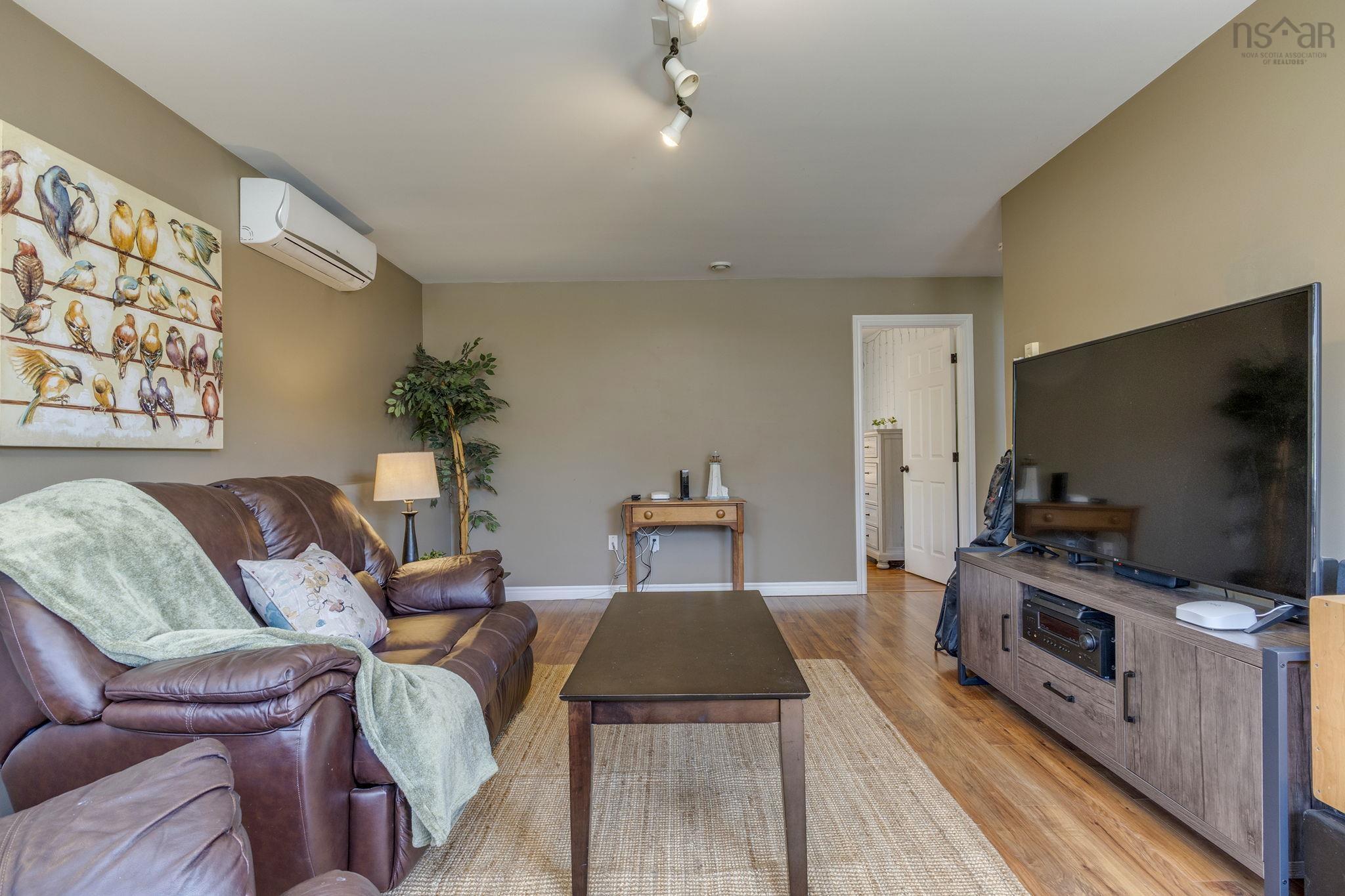 $525,000.00: 16 Quindora Crescent, Dartmouth