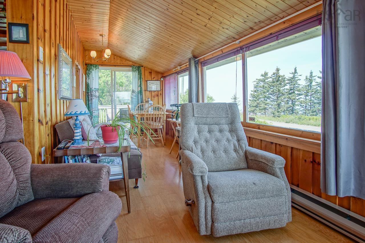 $324,900.00: 4881 Black Rock Road, Black Rock
