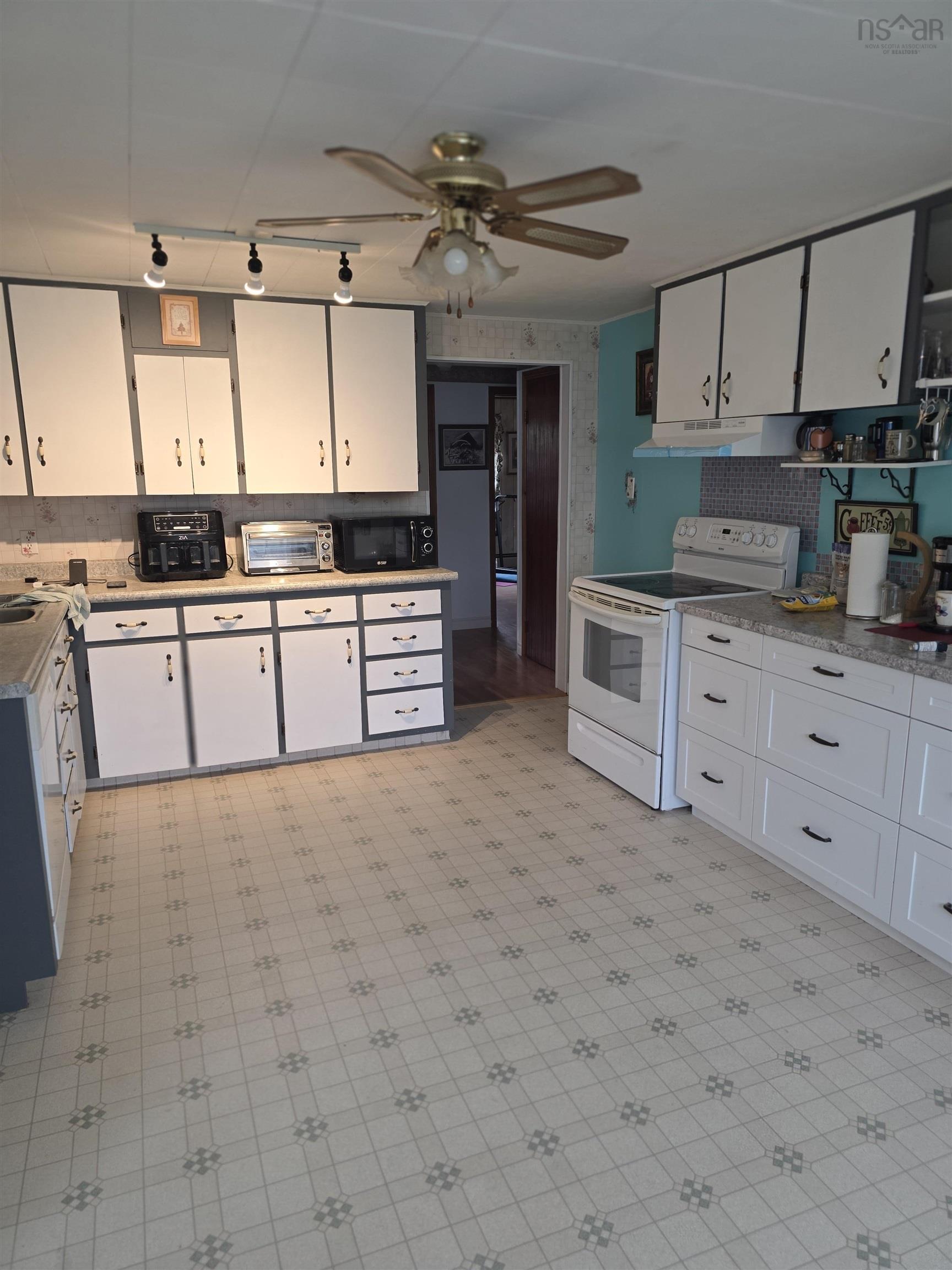 $259,000.00: 3877 Highway 3, East Green Harbour