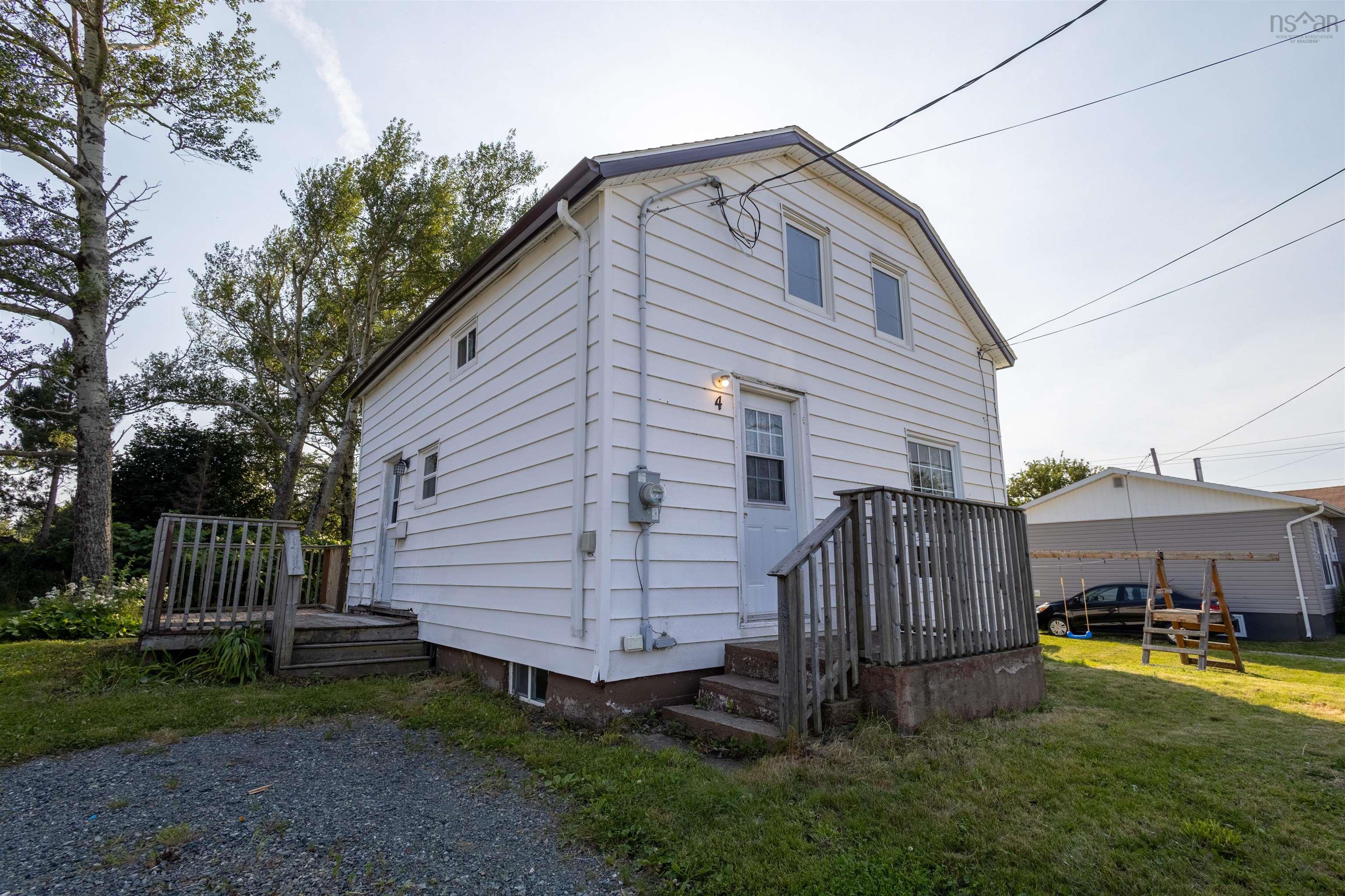 $139,900.00: 4 Mcpherson Street, Glace Bay