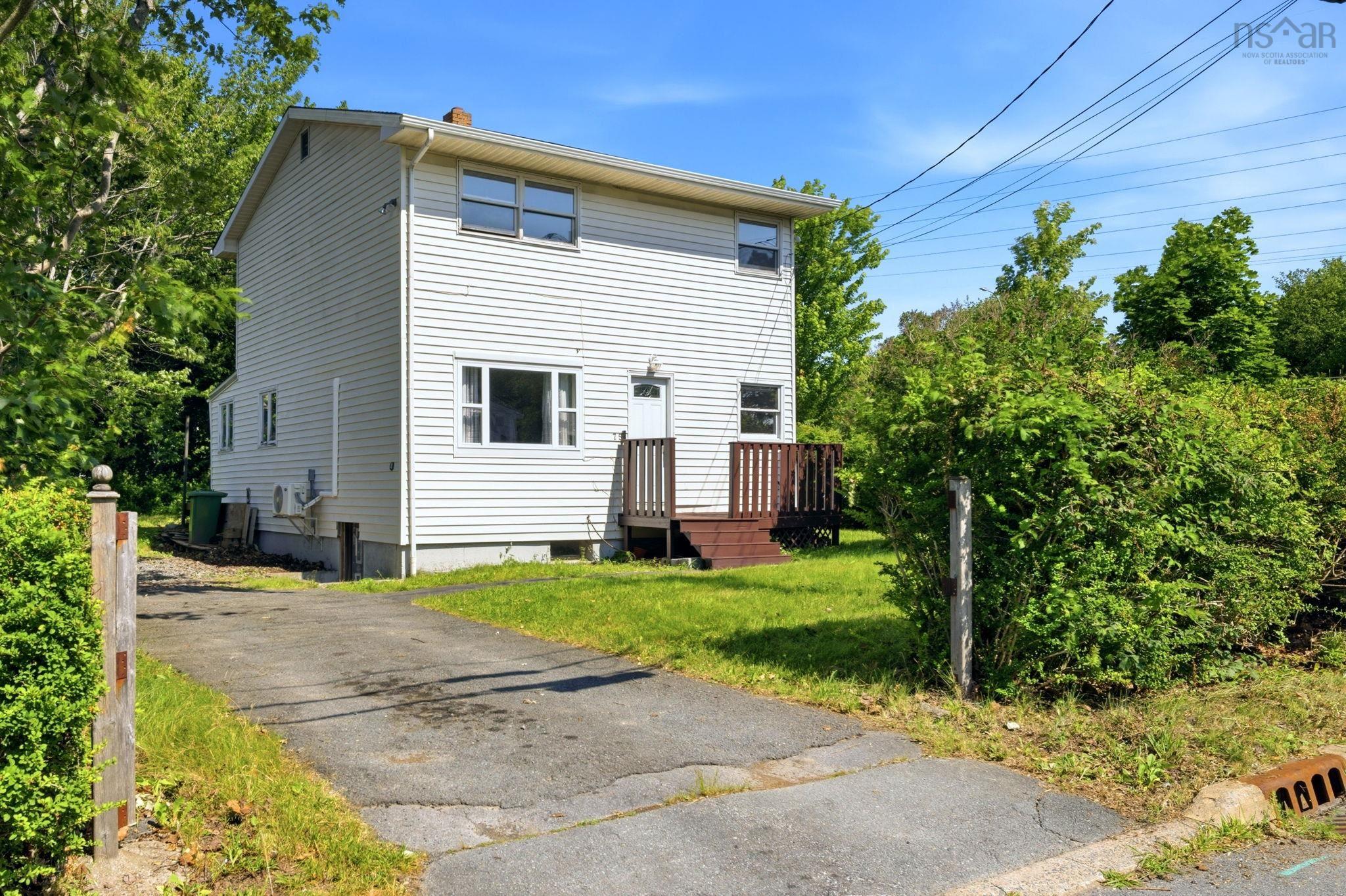 75 Courtney Road, Dartmouth, NS (MLS 202618400)