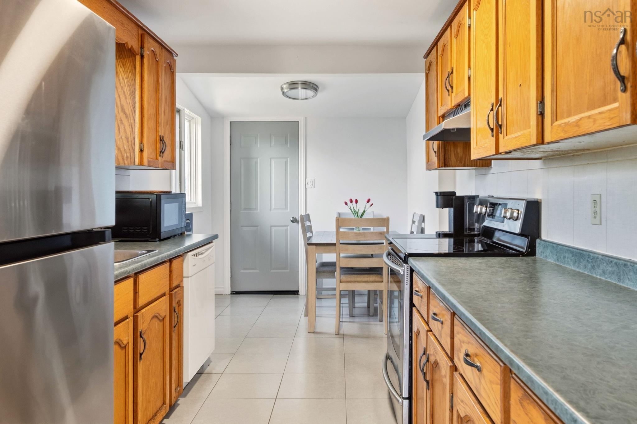 75 Courtney Road, Dartmouth, NS (MLS 202618400)