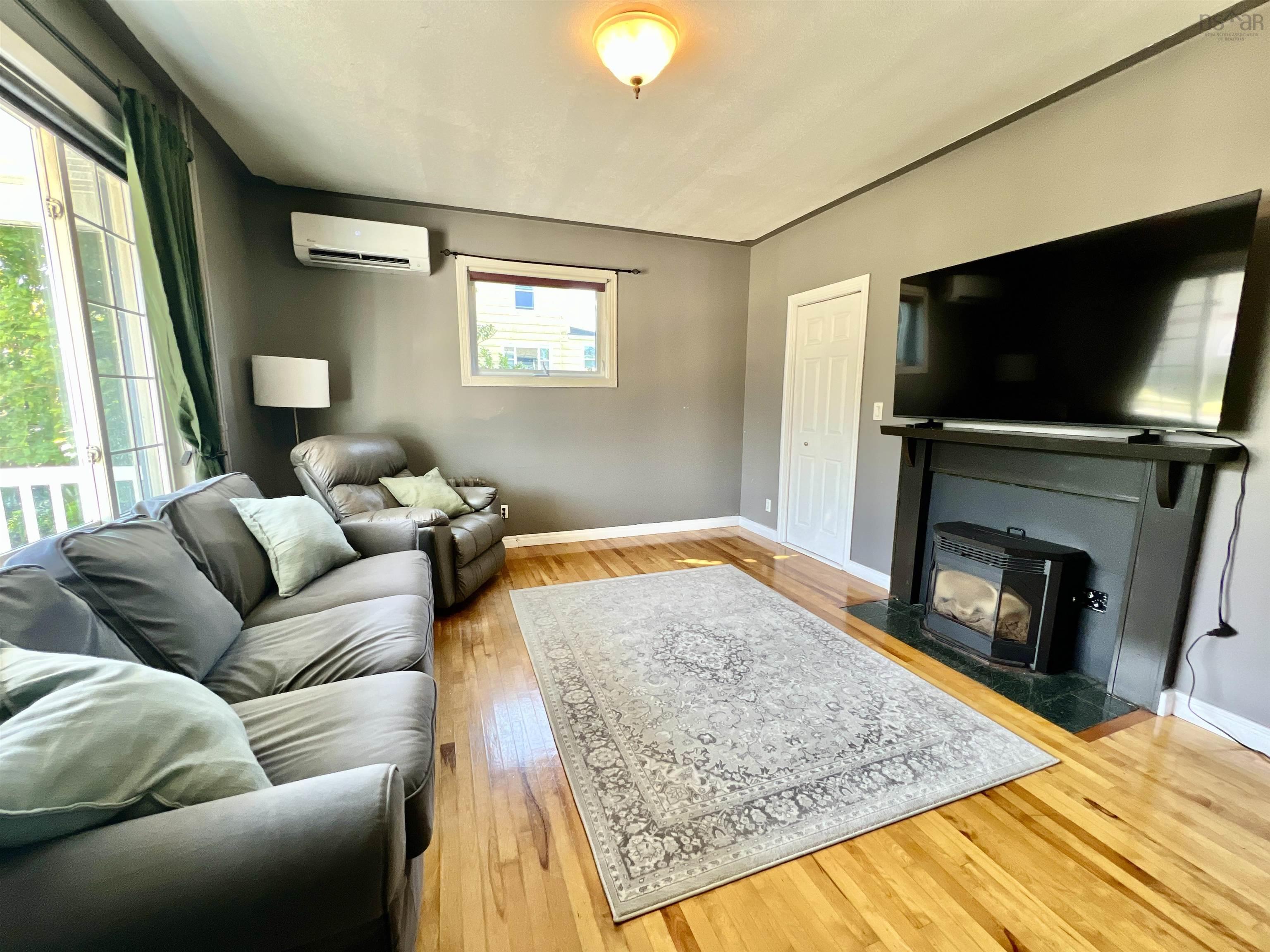 $239,900.00: 30 Fraser Avenue, Sydney Mines