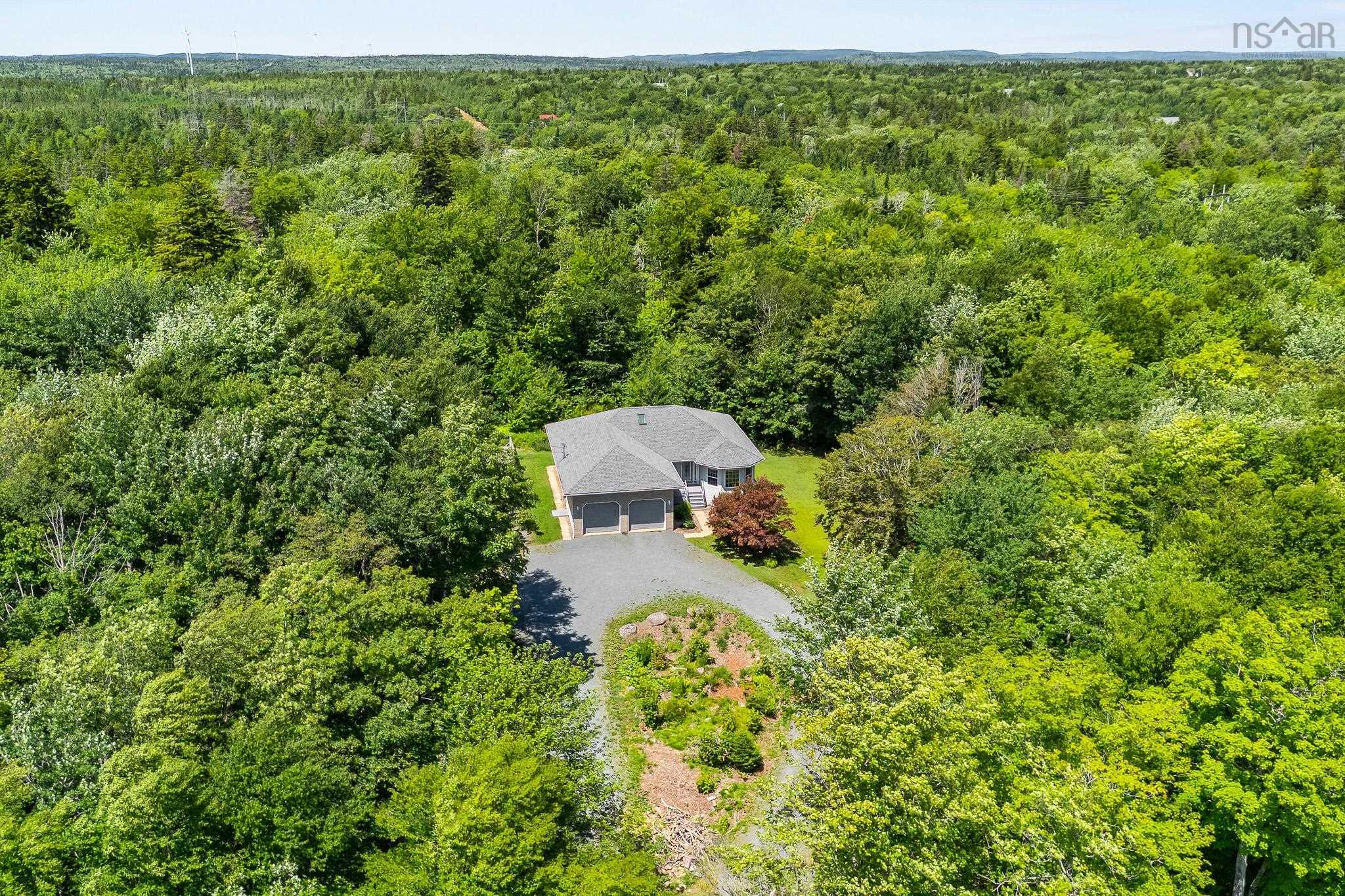 21 Cedarcrest Drive, Hammonds Plains, NS (MLS® 202618417)