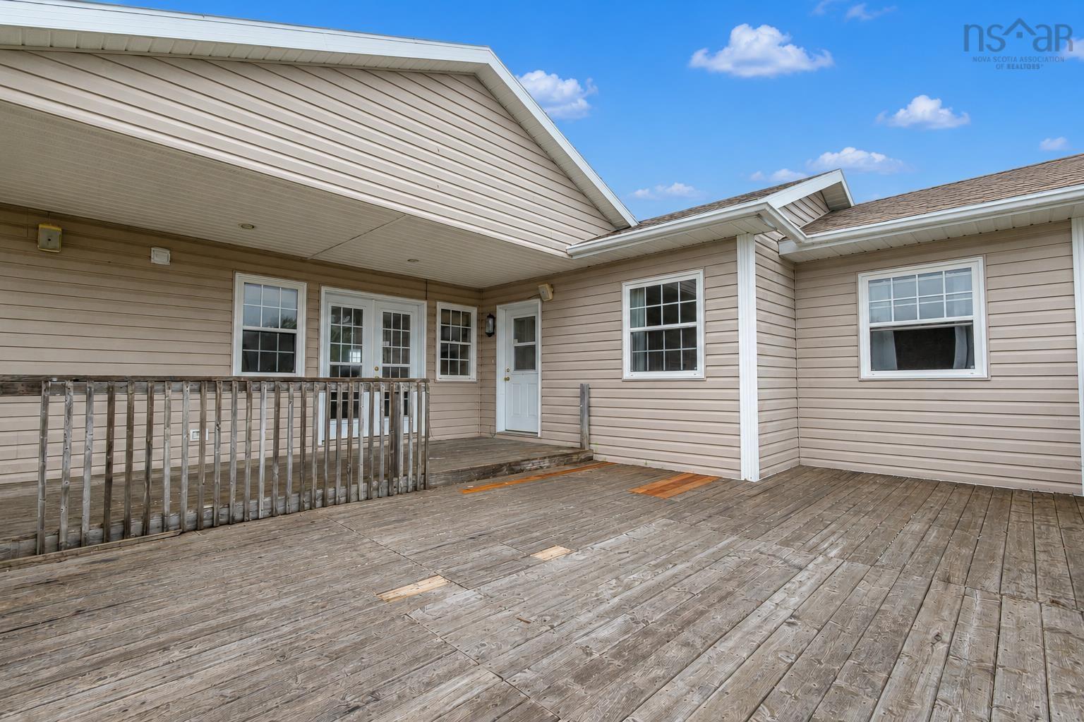 $340,000.00: 16 Water Street, Glace Bay