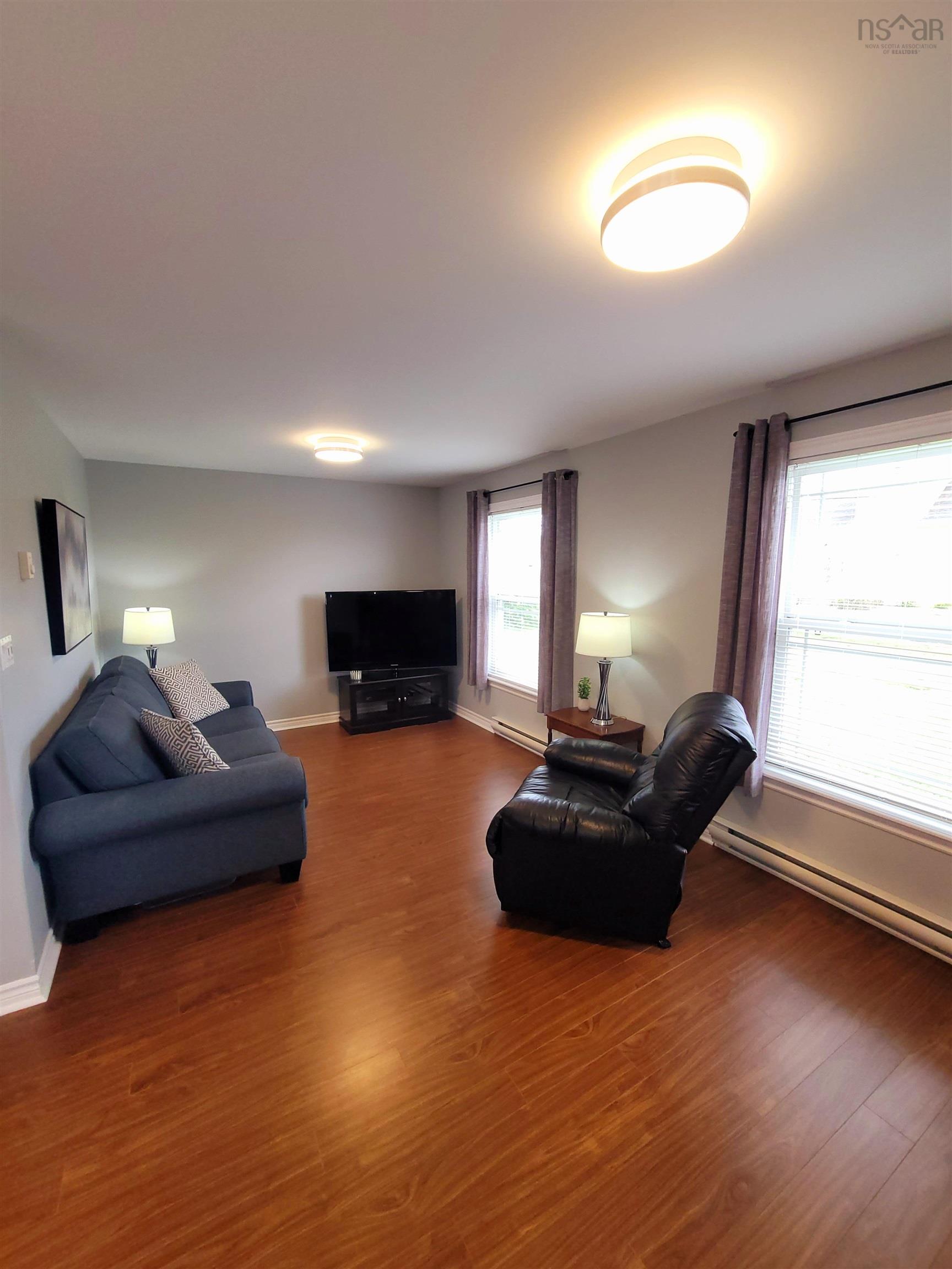 $289,000.00: 28 Pleasant Street, Glace Bay