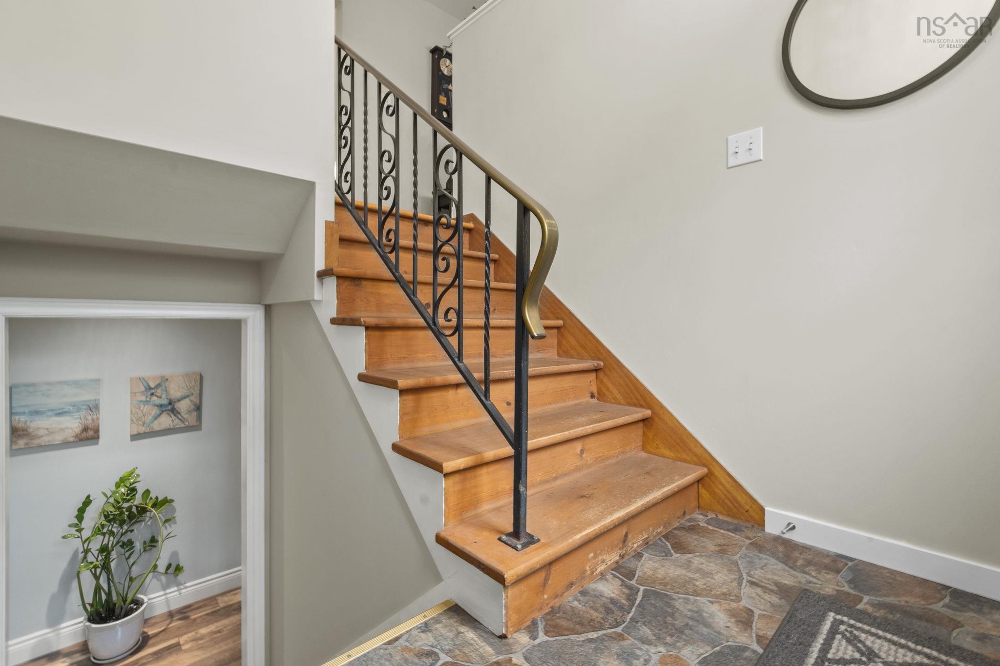 4 Meadowview Drive, Bedford, NS (MLS 202618426)