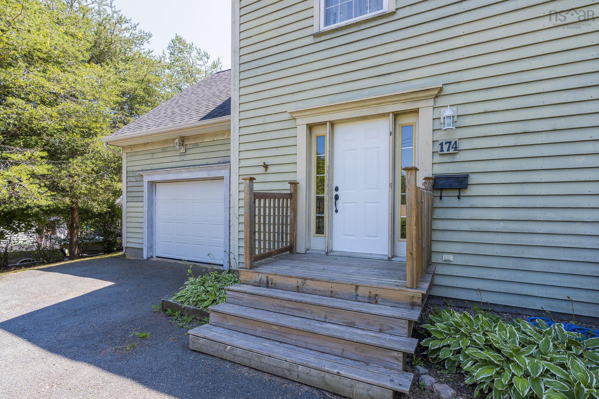 $525,000.00: 174 Prospect Avenue, Kentville