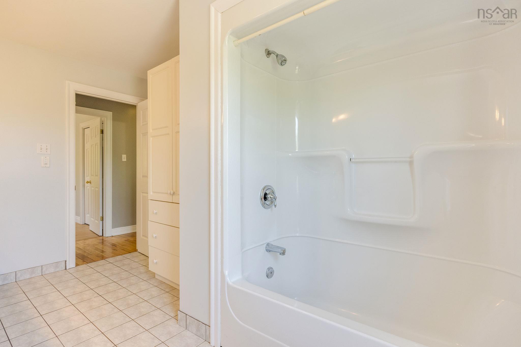 $525,000.00: 174 Prospect Avenue, Kentville