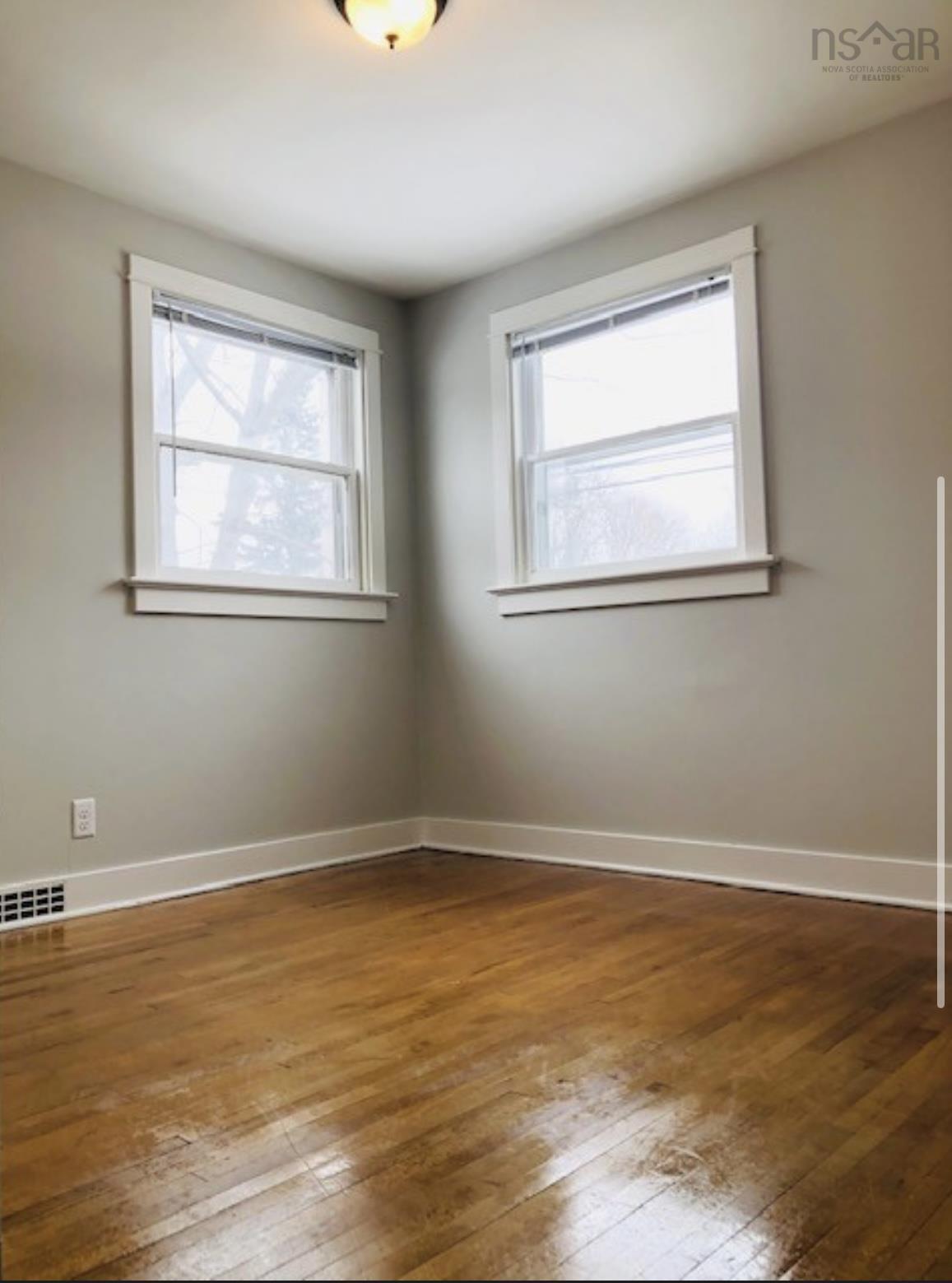 $499,900.00: 6 McLean Street, Truro