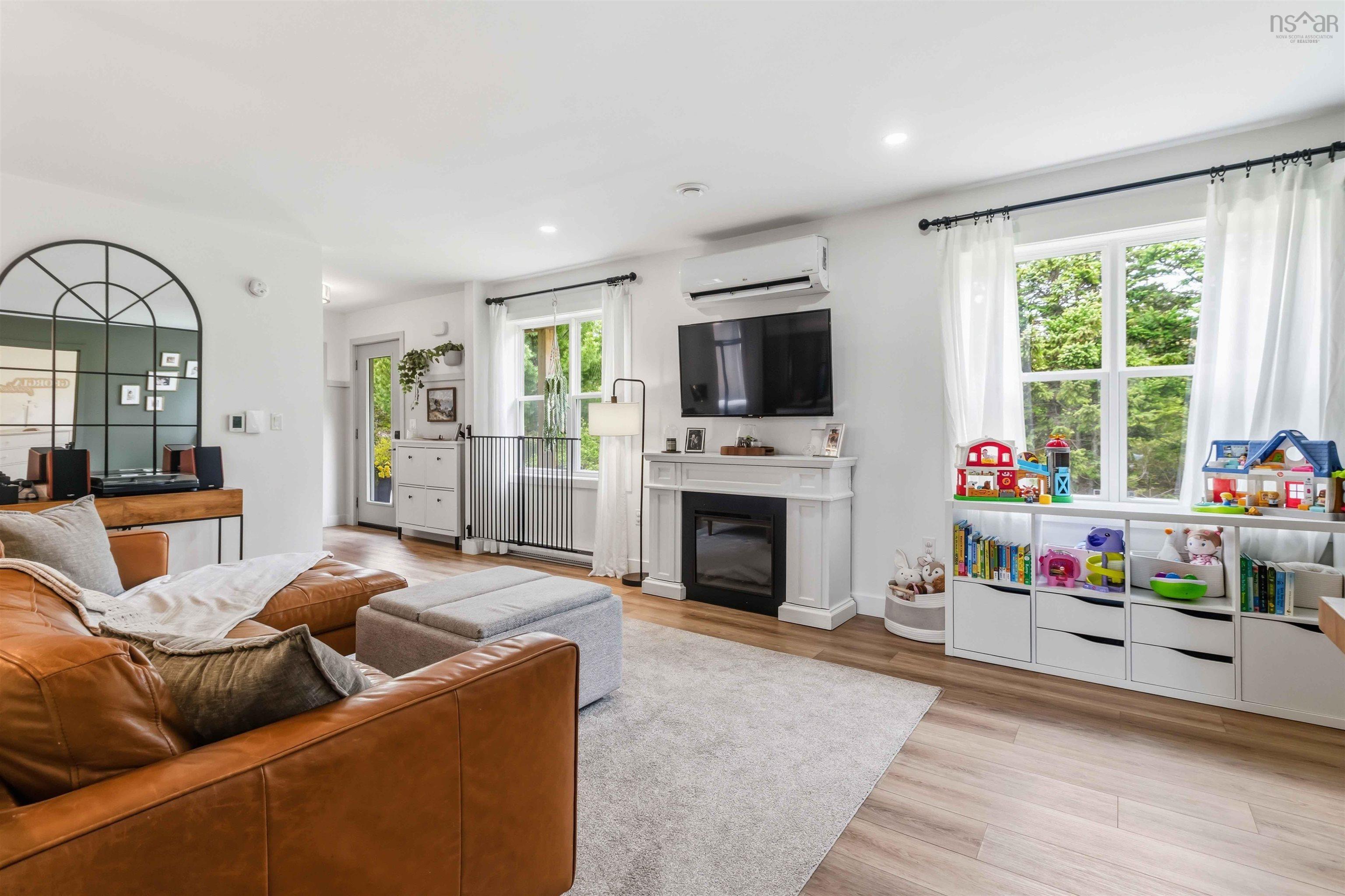 $459,900.00: 150 John Rieser Drive, Petite Rivière
