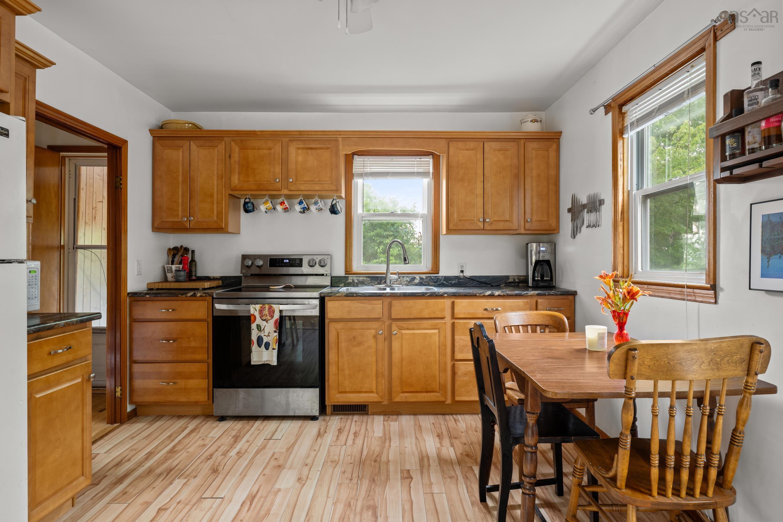 $479,000.00: 1275 Highway 329, Mill Cove