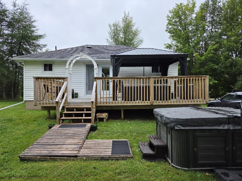 $299,900.00: 223 Salmon River Road, Valley