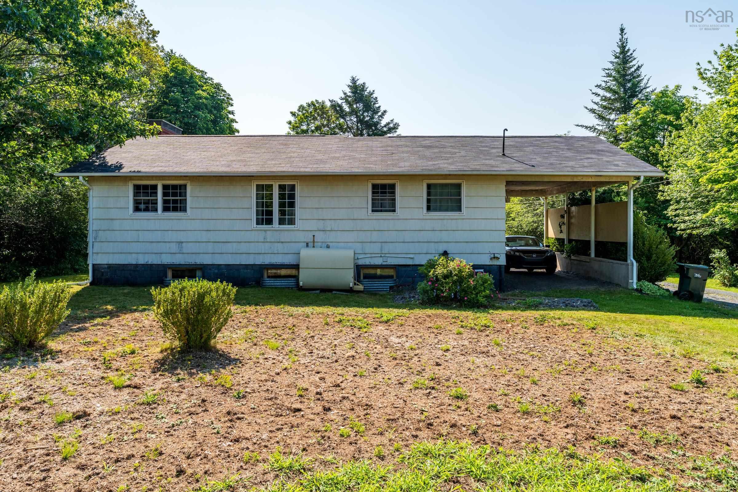 $499,900.00: 190 Highway 303, Conway