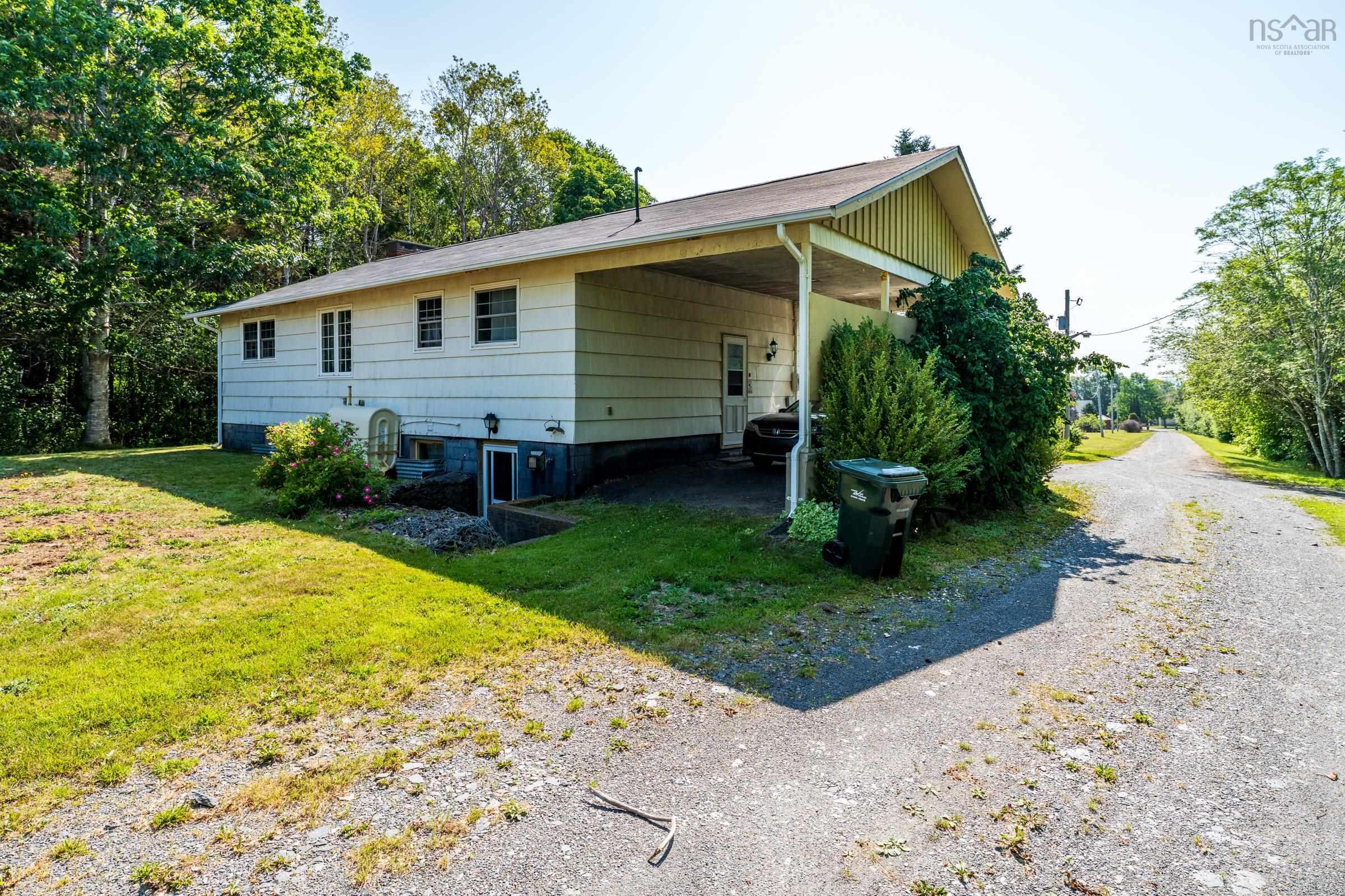 $499,900.00: 190 Highway 303, Conway