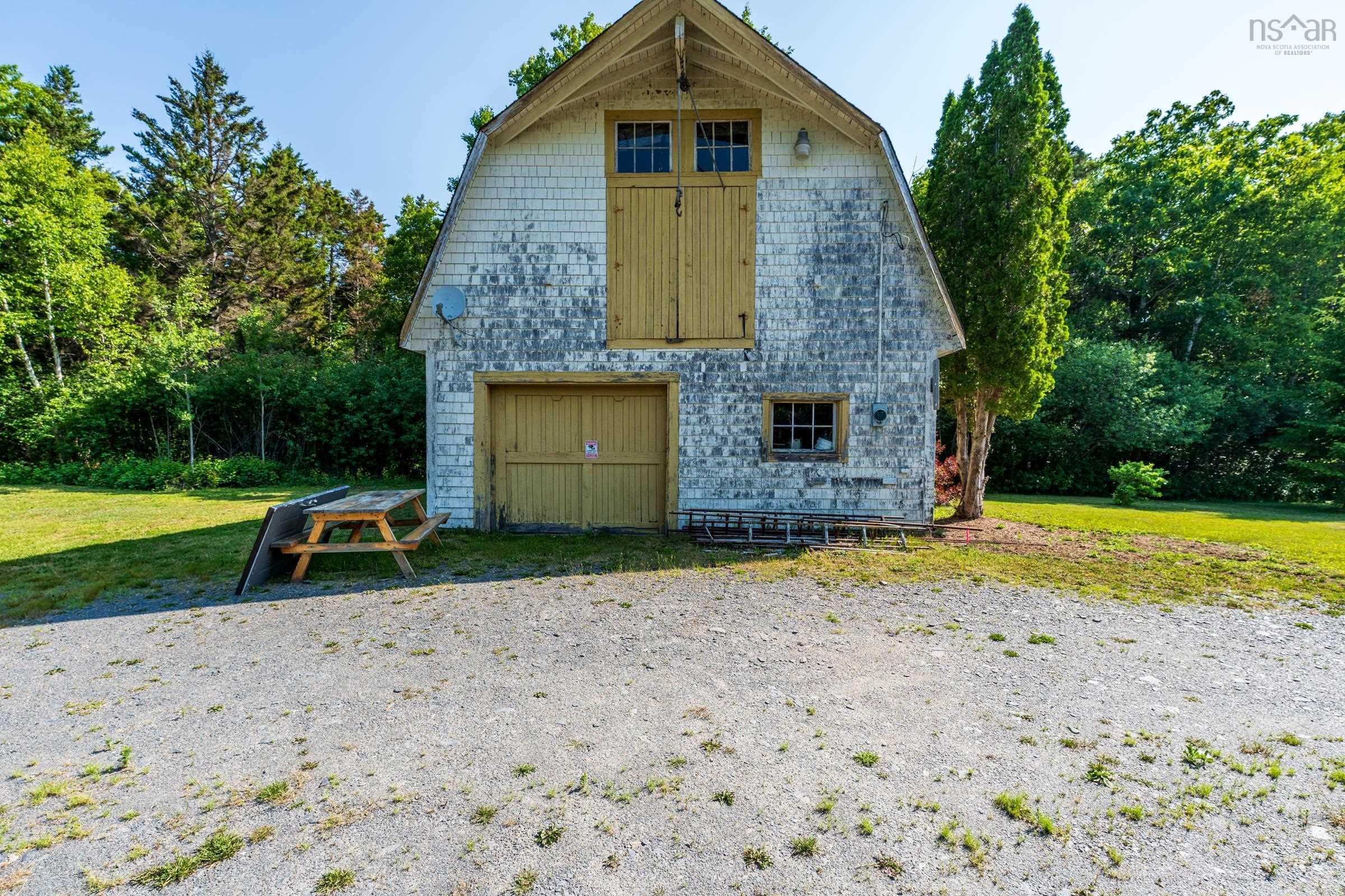 $499,900.00: 190 Highway 303, Conway