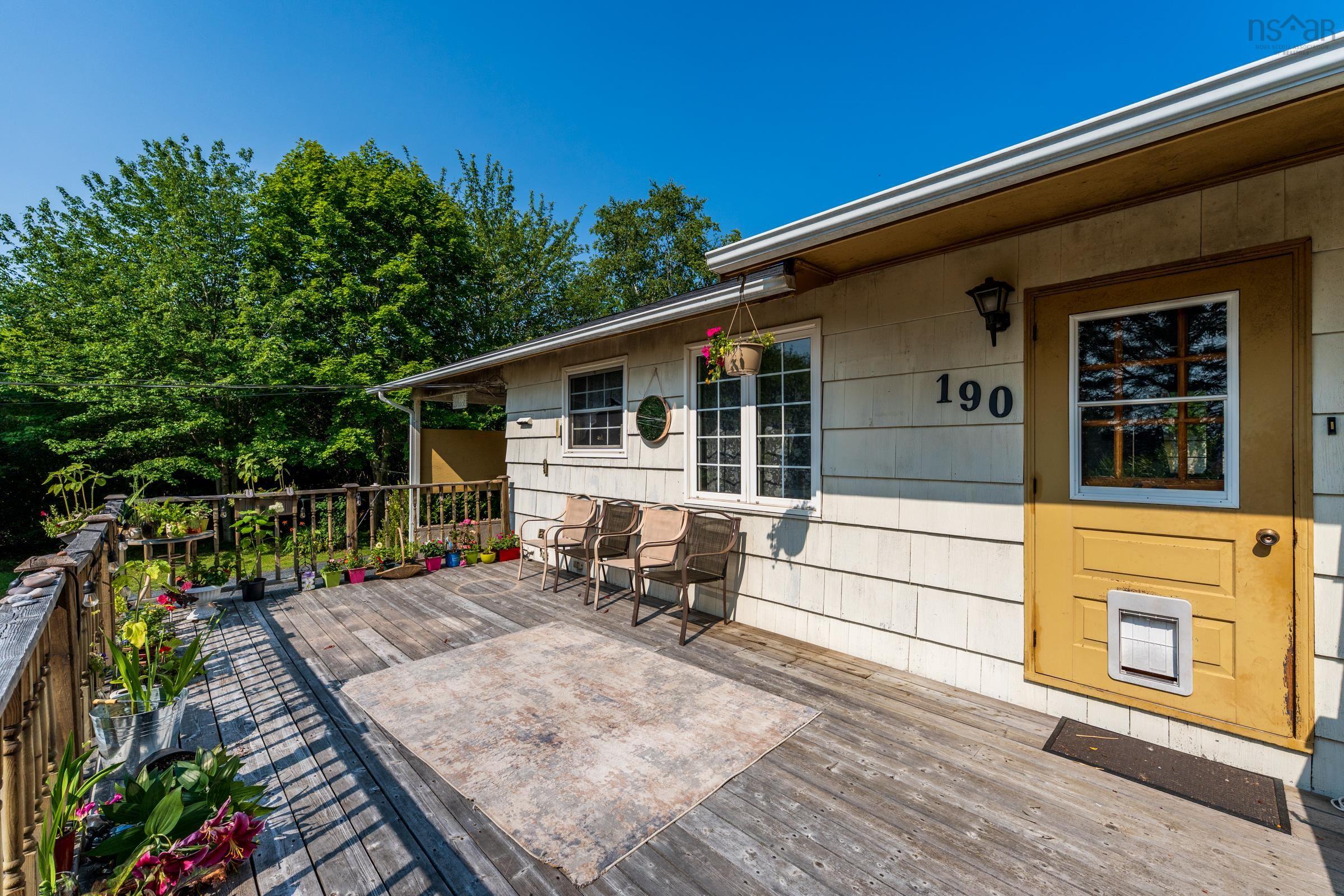 $499,900.00: 190 Highway 303, Conway