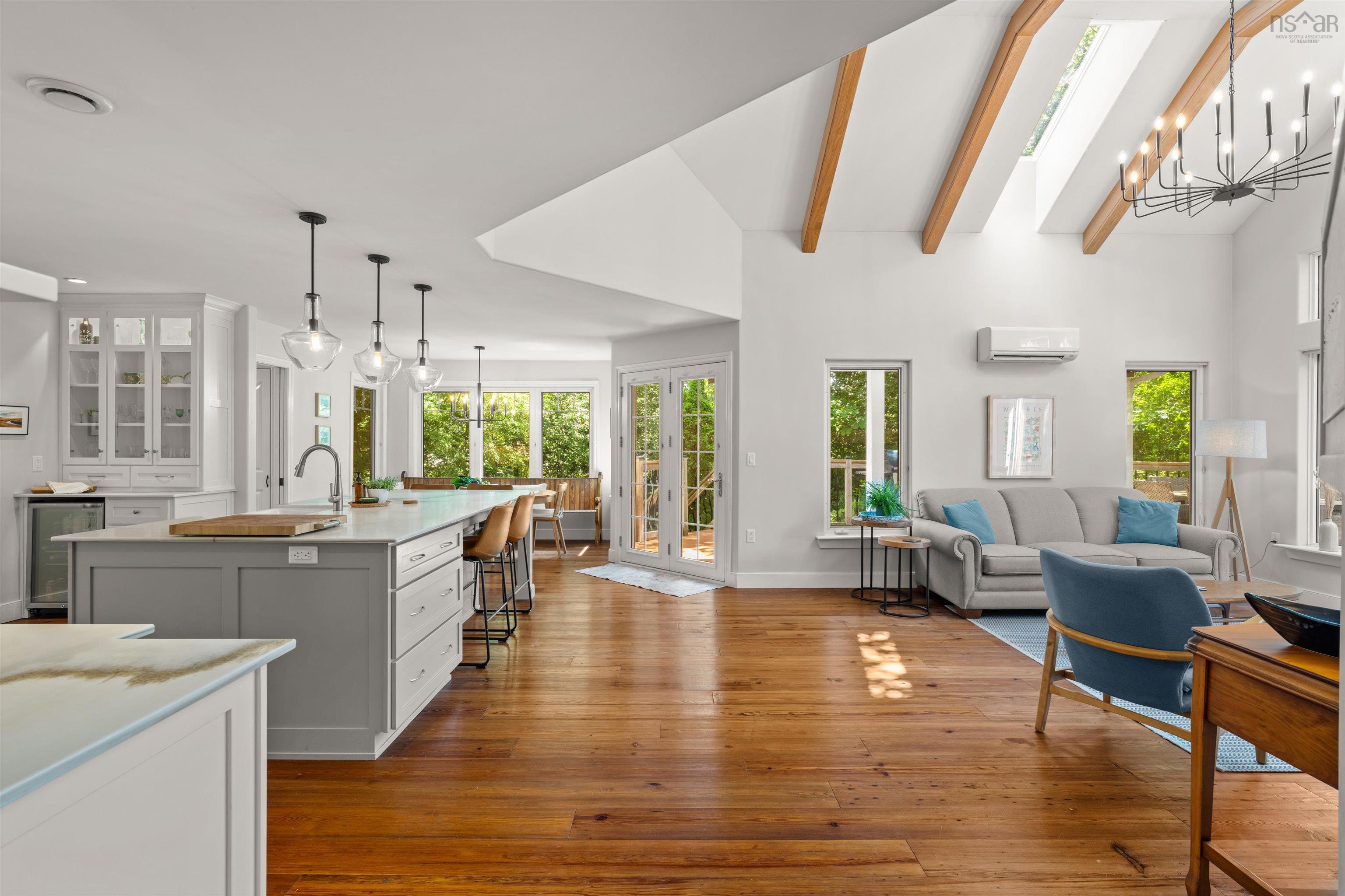 $1,275,000.00: 149 Orchard Avenue, Wolfville