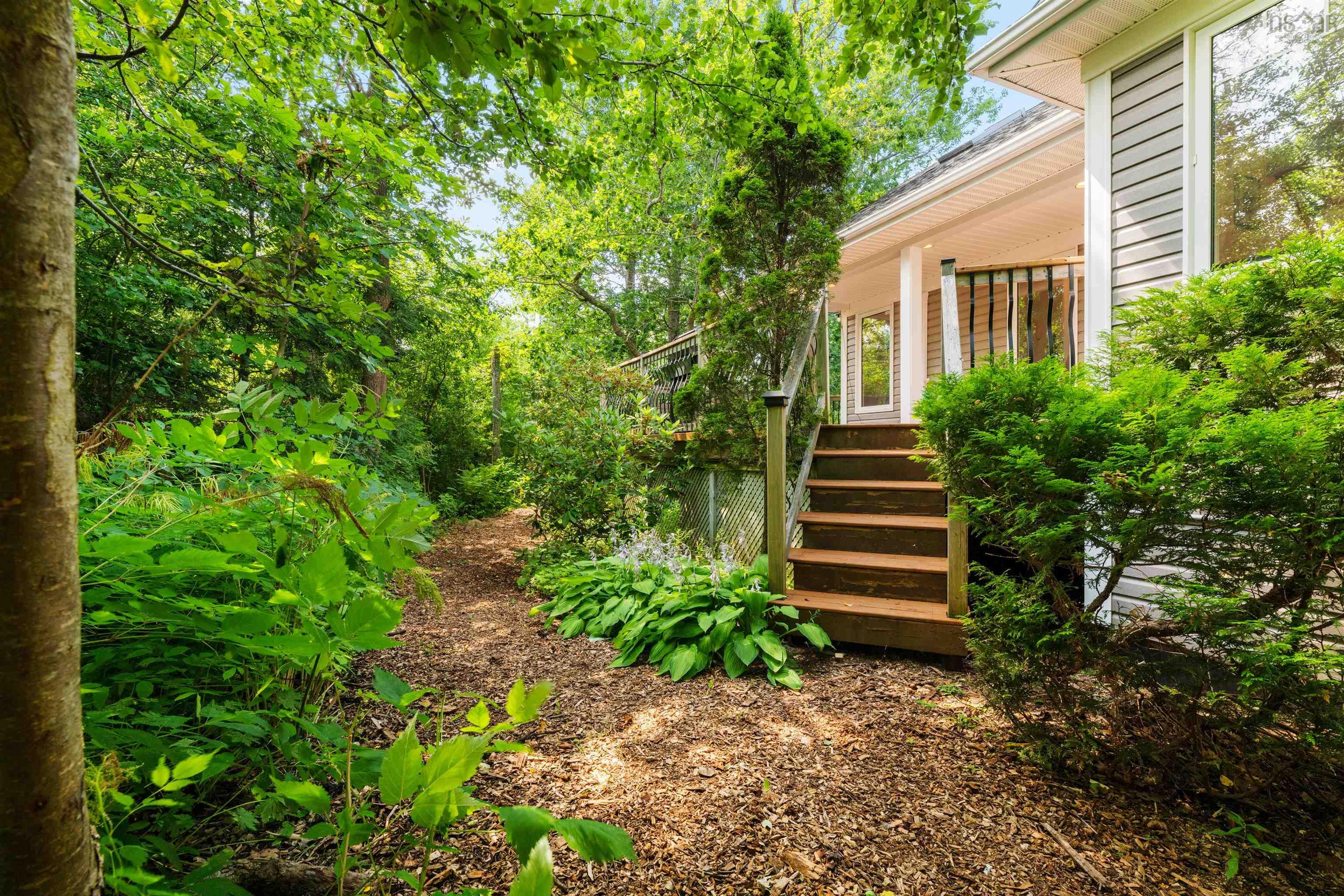 $1,275,000.00: 149 Orchard Avenue, Wolfville