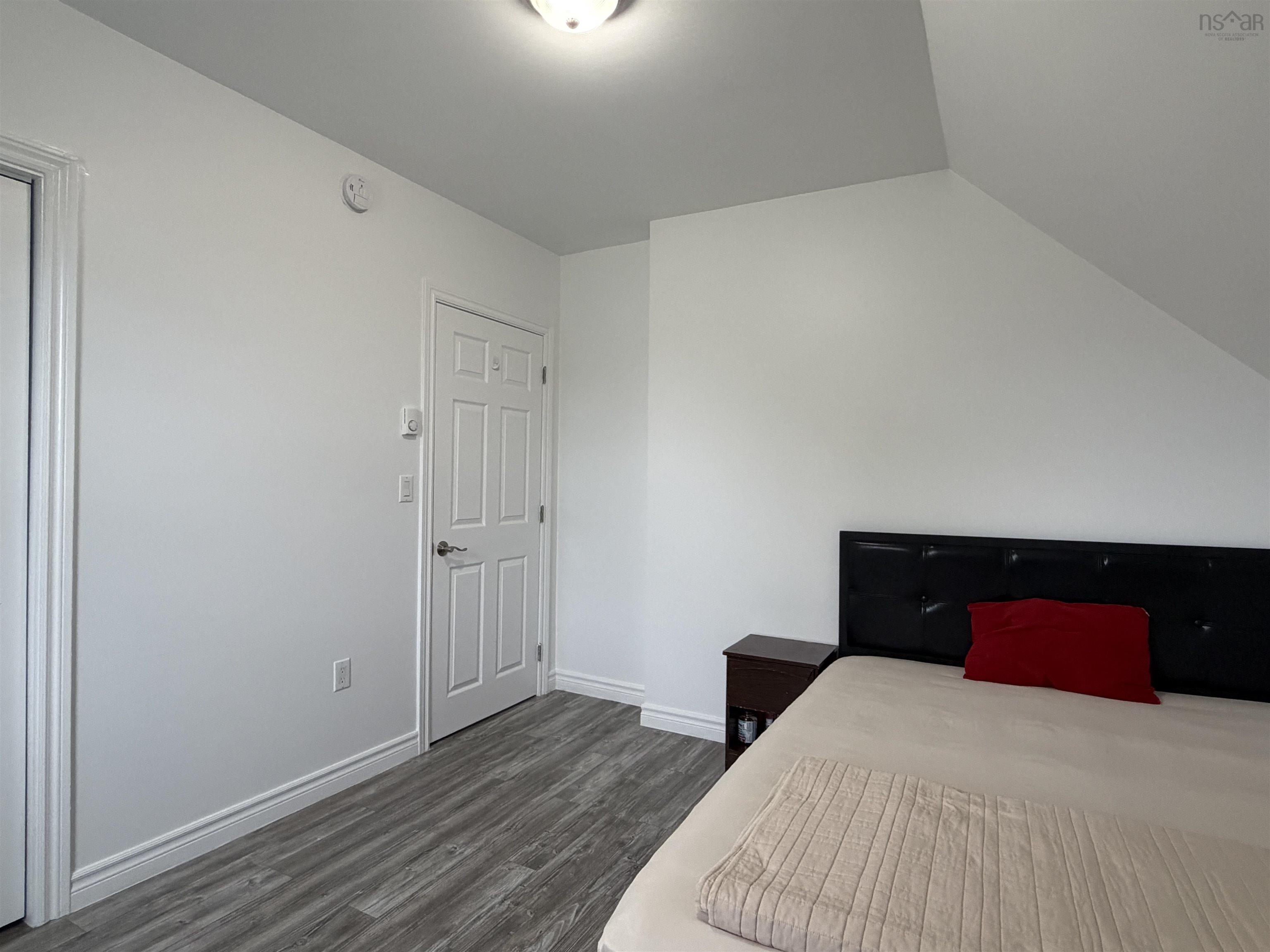 $224,900.00: 471 South Albert Street, New Glasgow