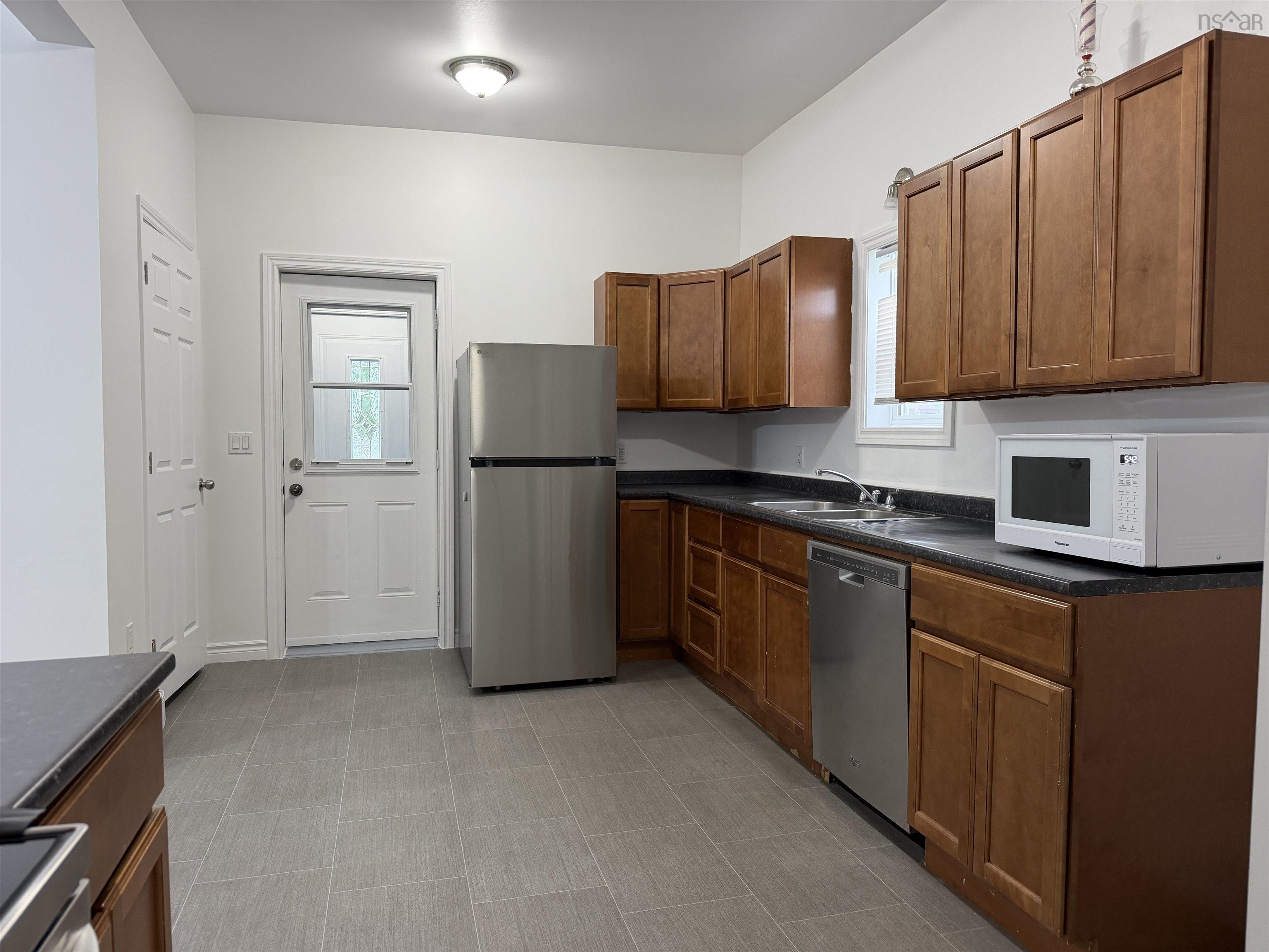 $224,900.00: 471 South Albert Street, New Glasgow