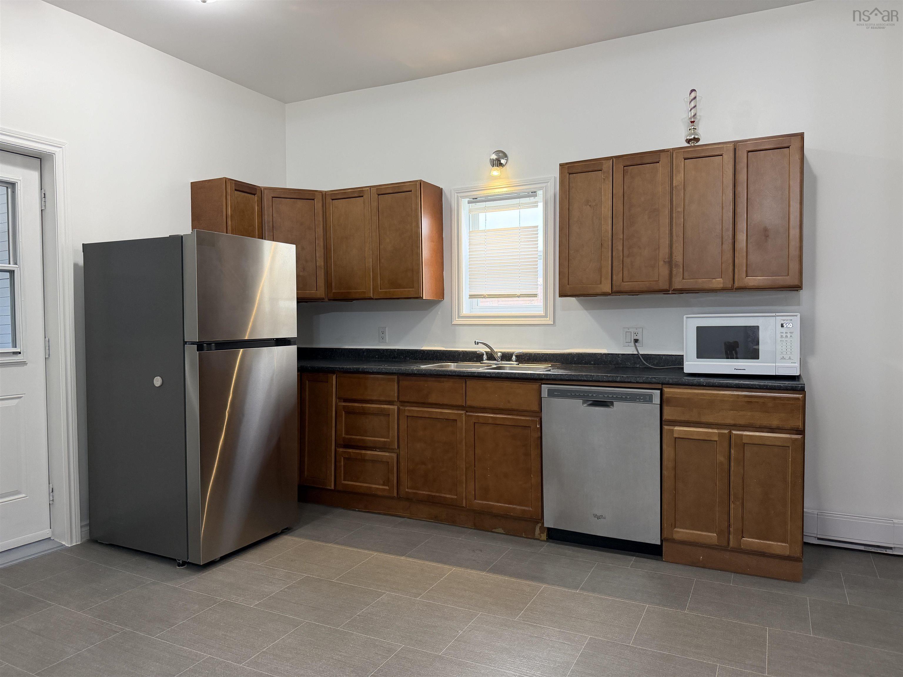 $224,900.00: 471 South Albert Street, New Glasgow
