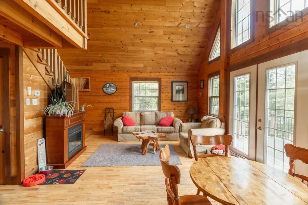 $698,500.00: 202 Lakecrest Drive, Mount Uniacke