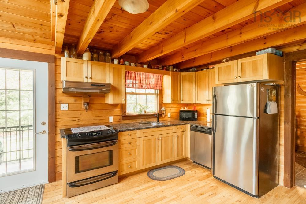 $698,500.00: 202 Lakecrest Drive, Mount Uniacke