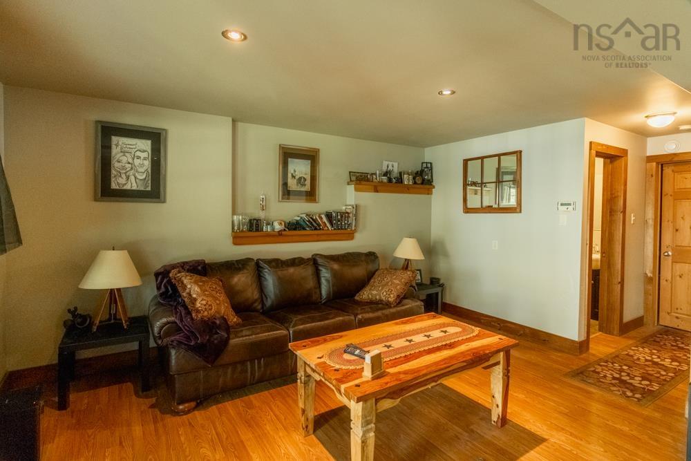 $698,500.00: 202 Lakecrest Drive, Mount Uniacke