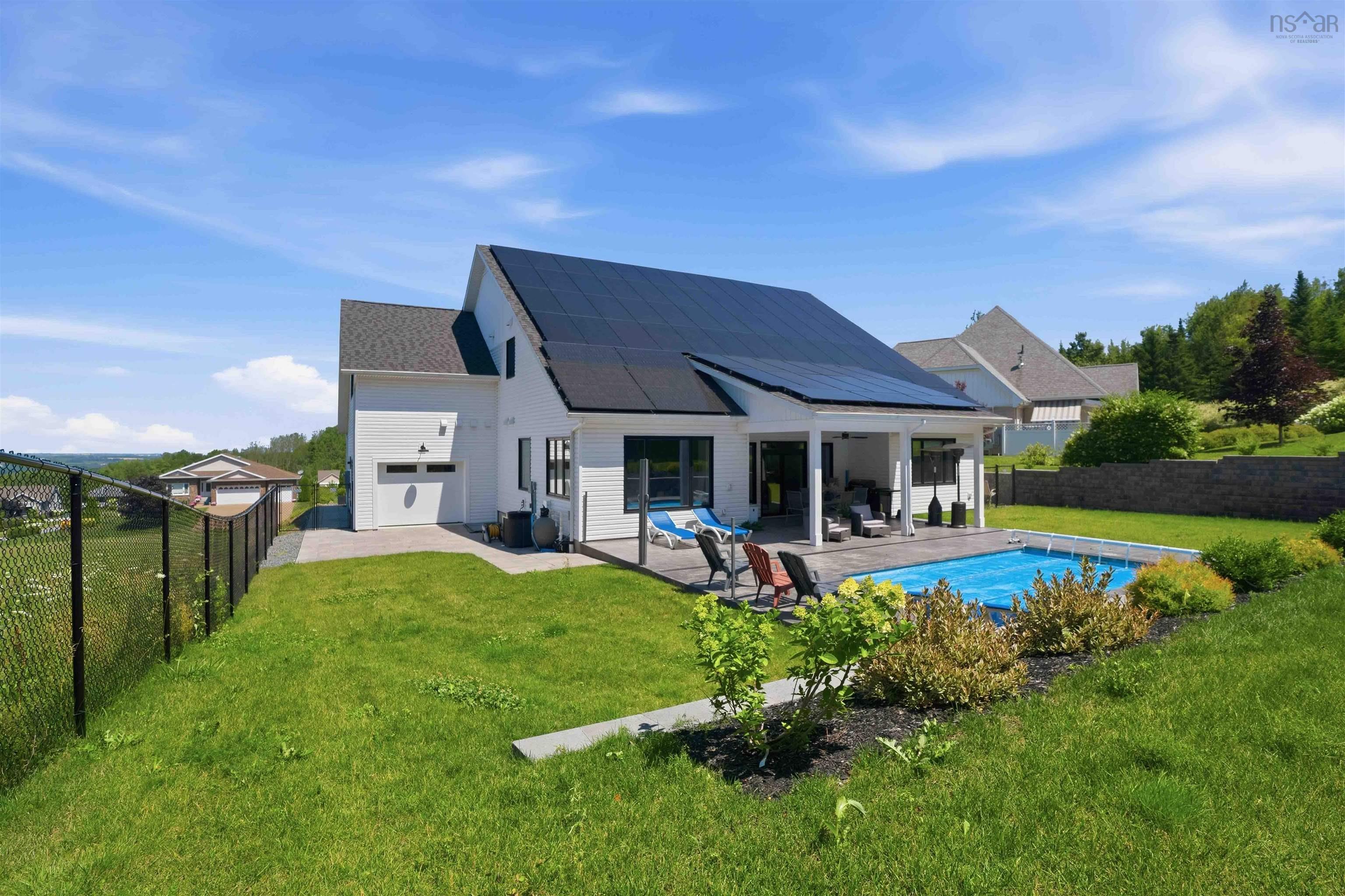 $1,425,000.00: 10 Heron Drive, Canaan