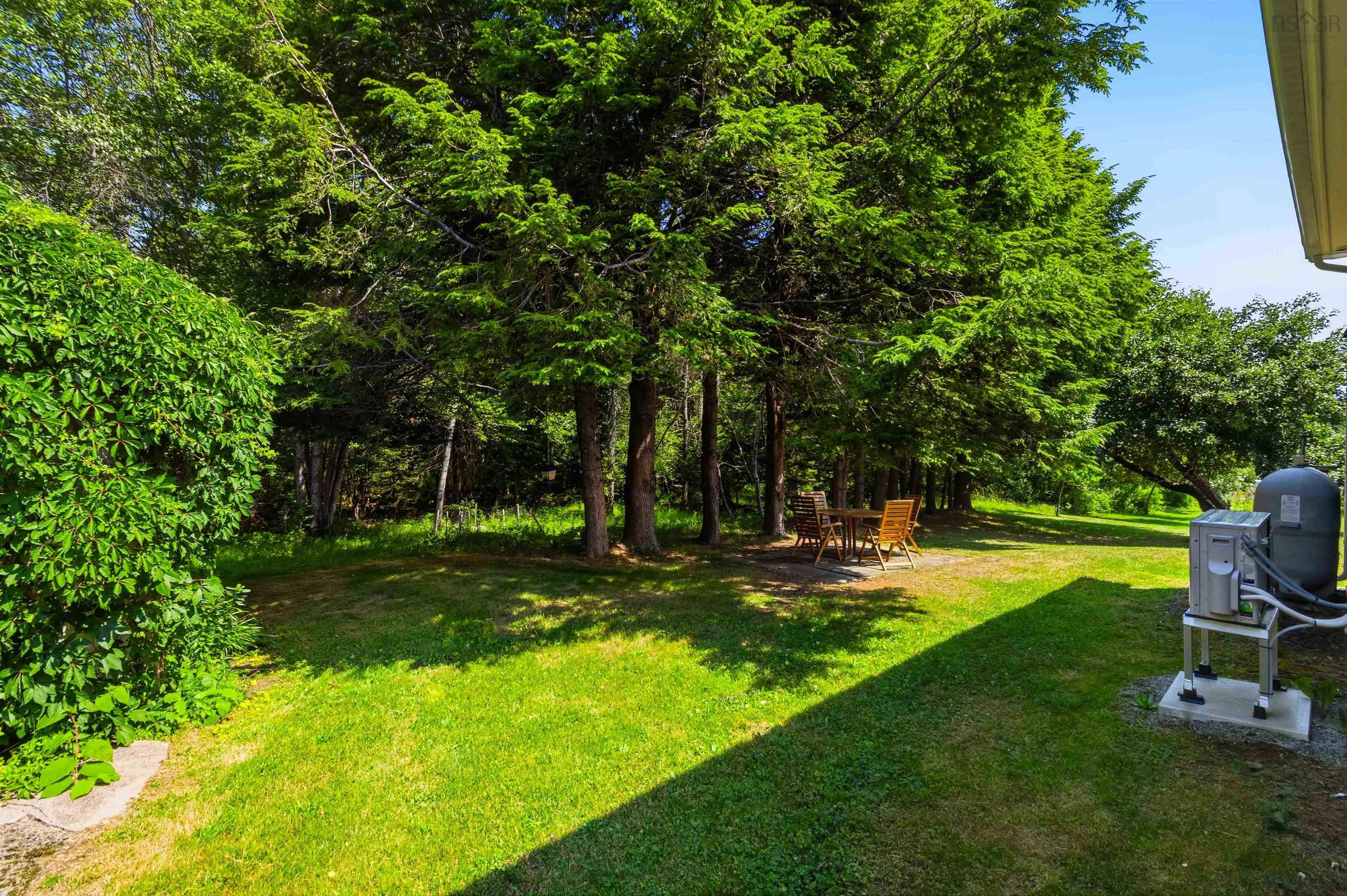 $579,900.00: 11460 Highway 3, Centre
