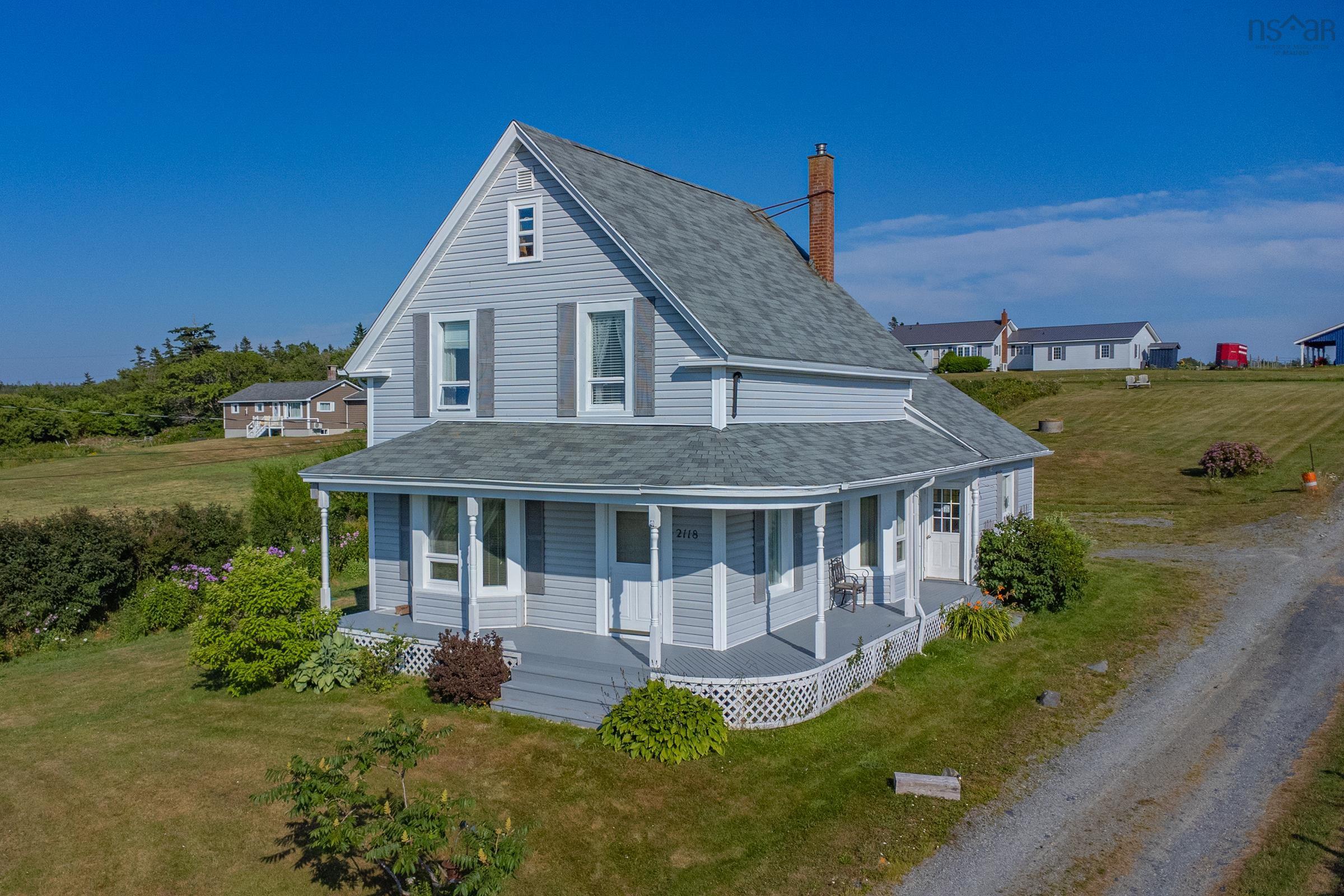 $335,000.00: 2118 Highway 1, Grosses Coques