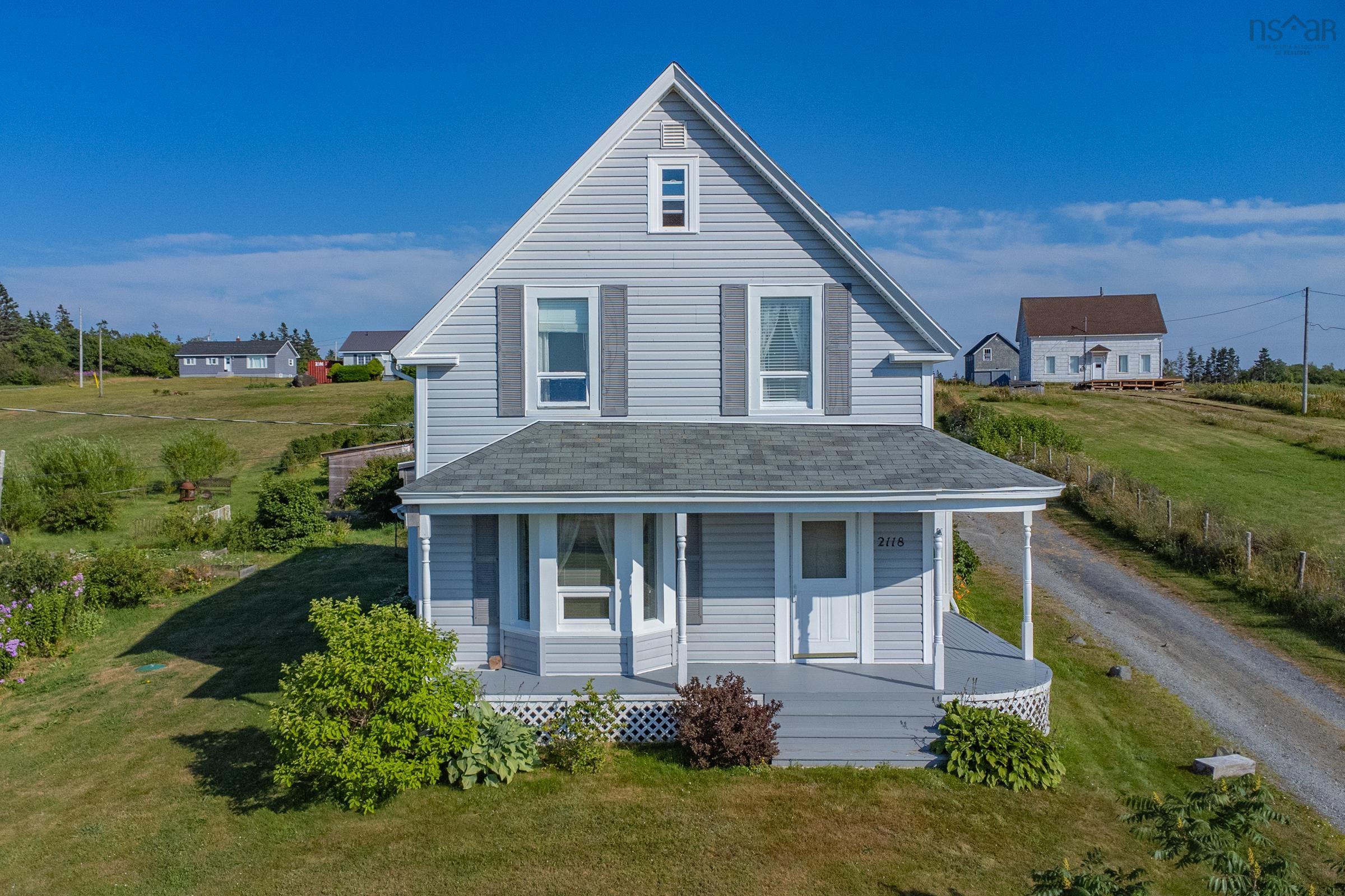 $335,000.00: 2118 Highway 1, Grosses Coques