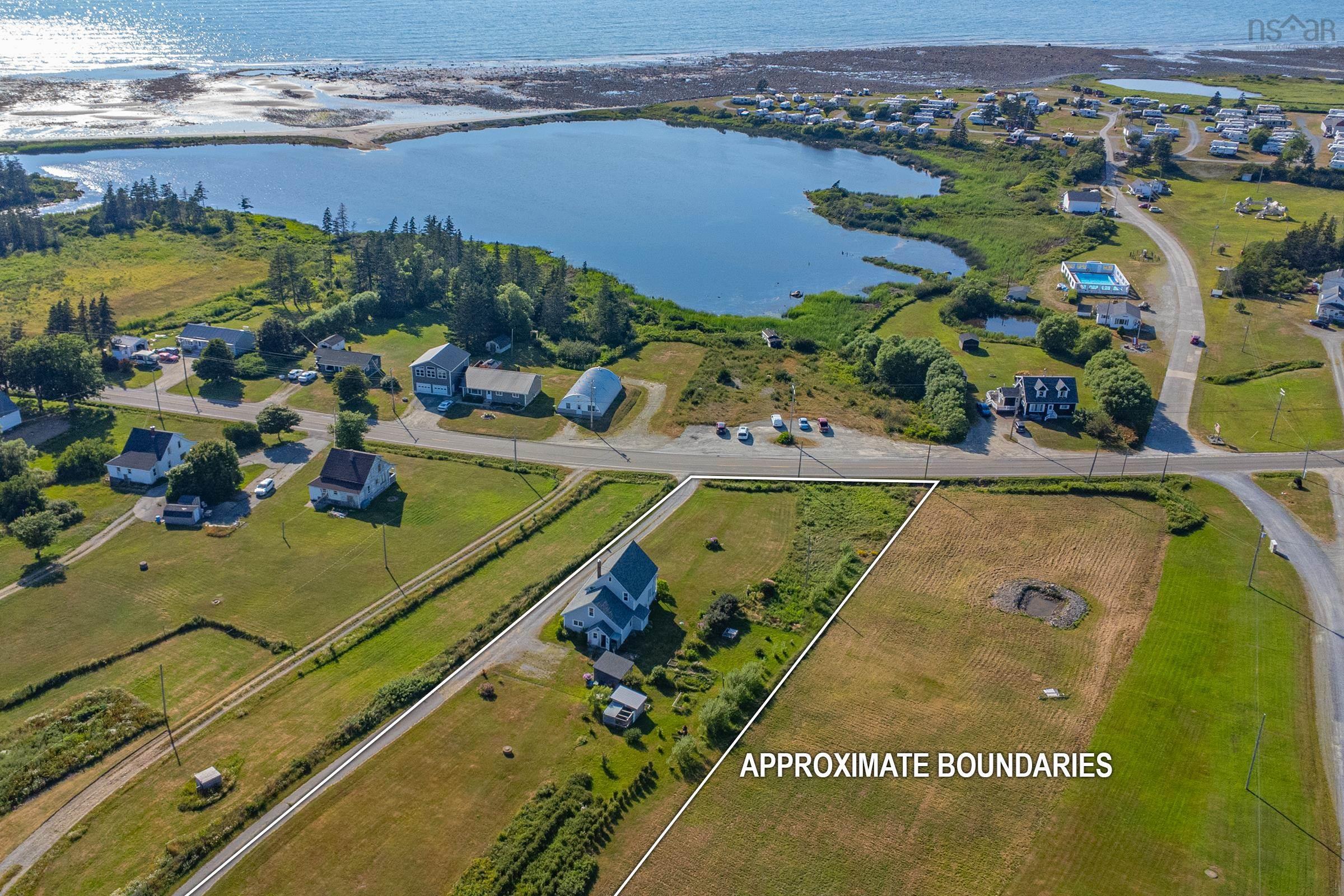 $335,000.00: 2118 Highway 1, Grosses Coques
