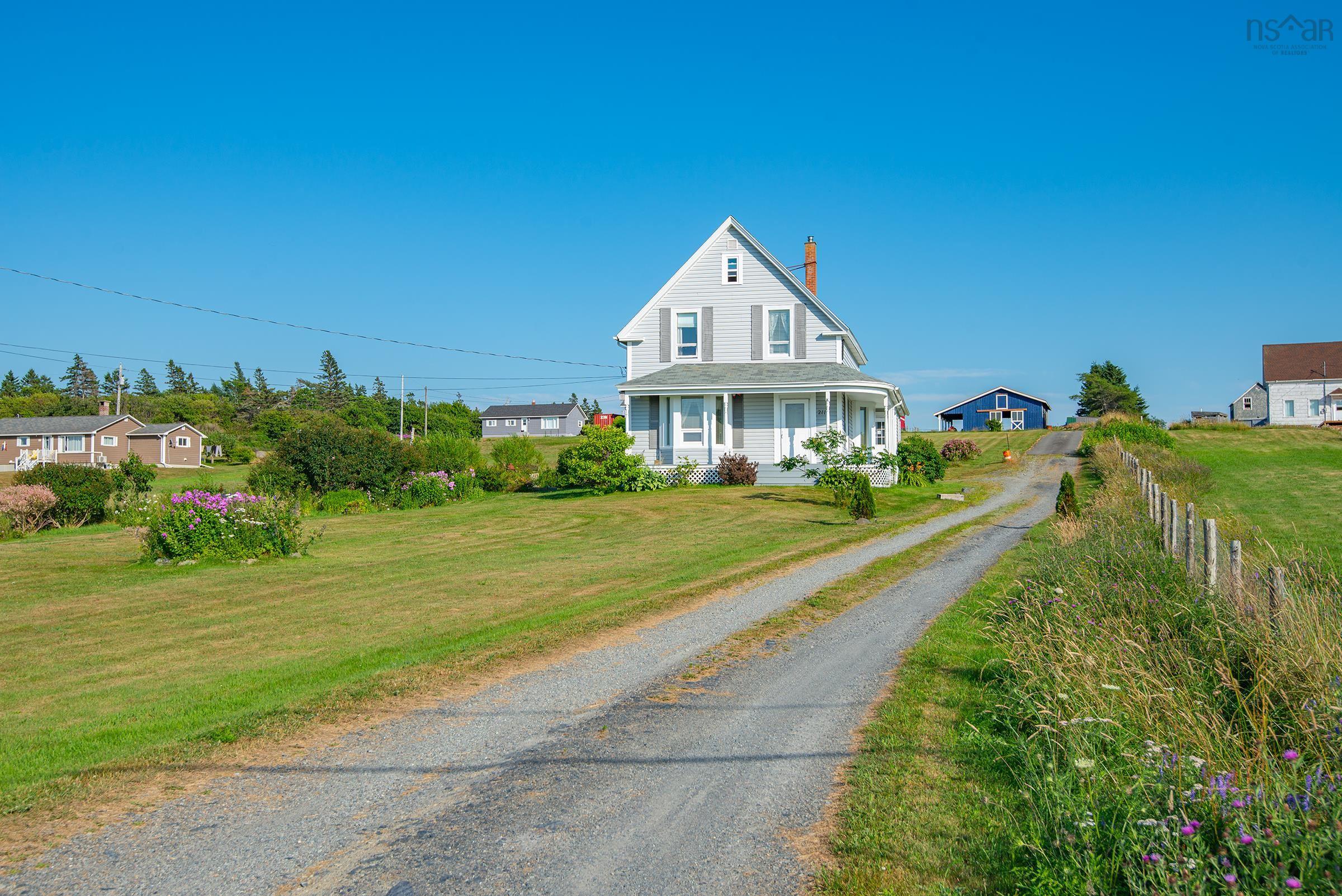 $335,000.00: 2118 Highway 1, Grosses Coques