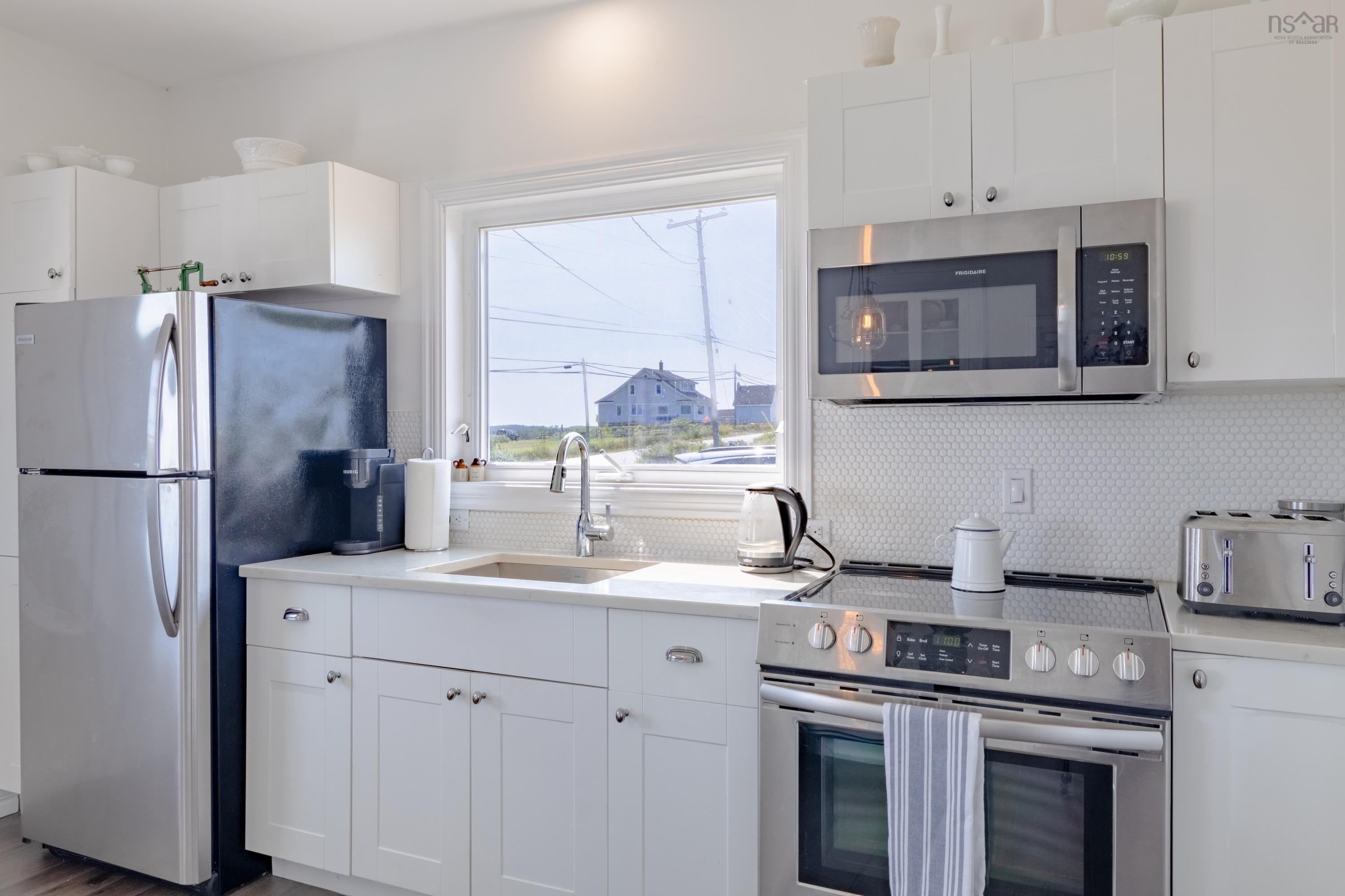$495,000.00: 10345 Highway 1, Saulnierville