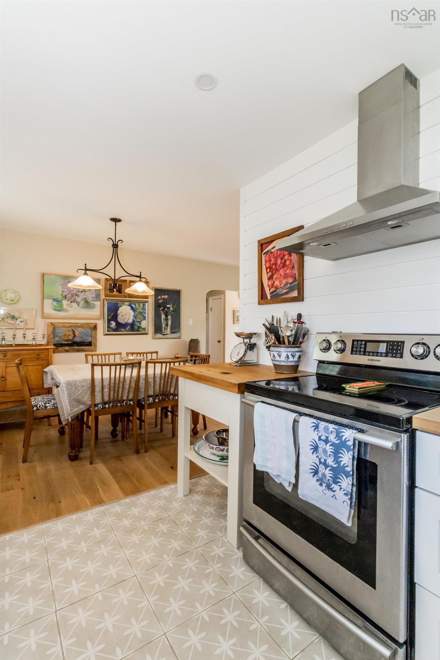 $399,900.00: 15 James Street, Kentville