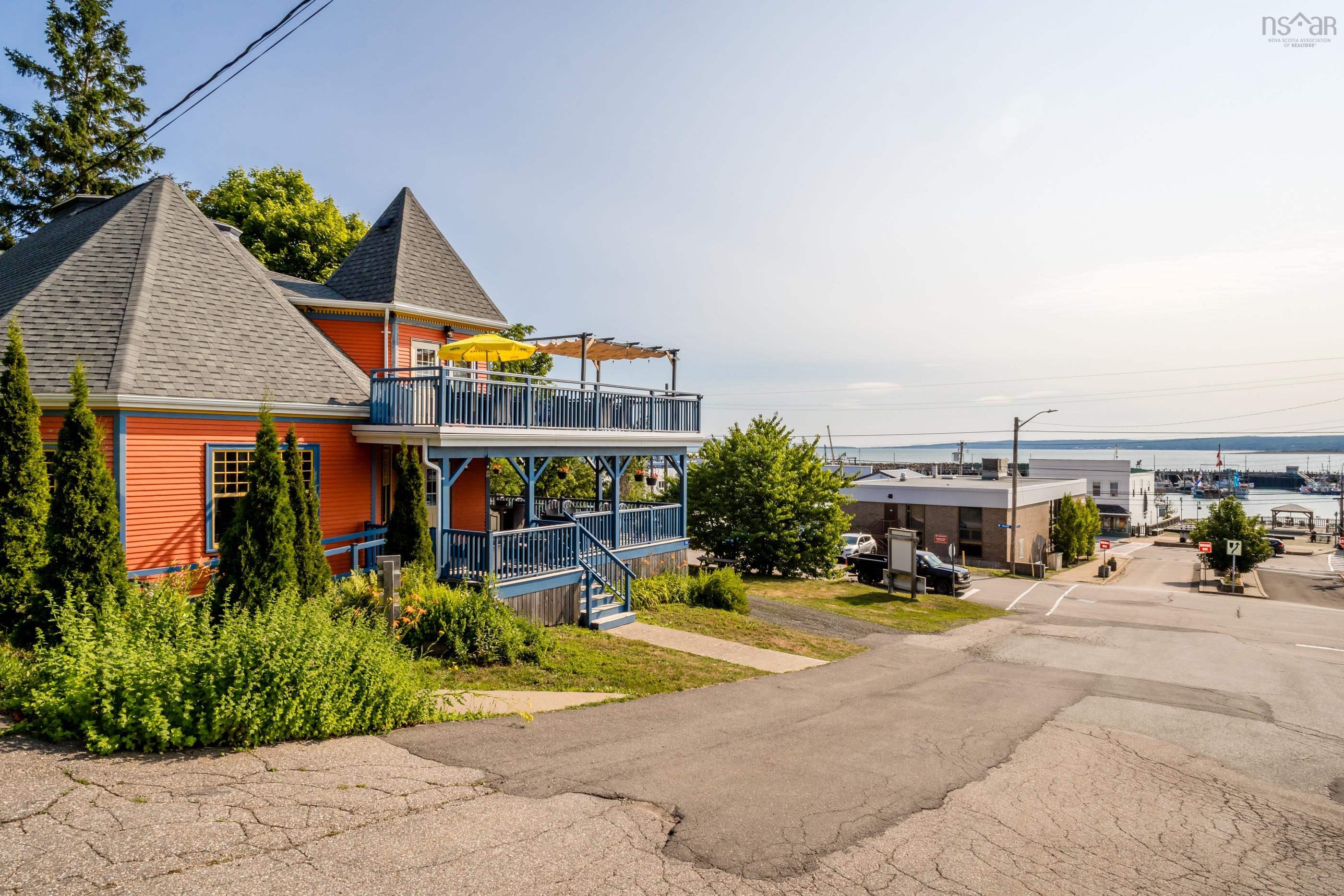 $775,000.00: 14 Sydney Street, Digby